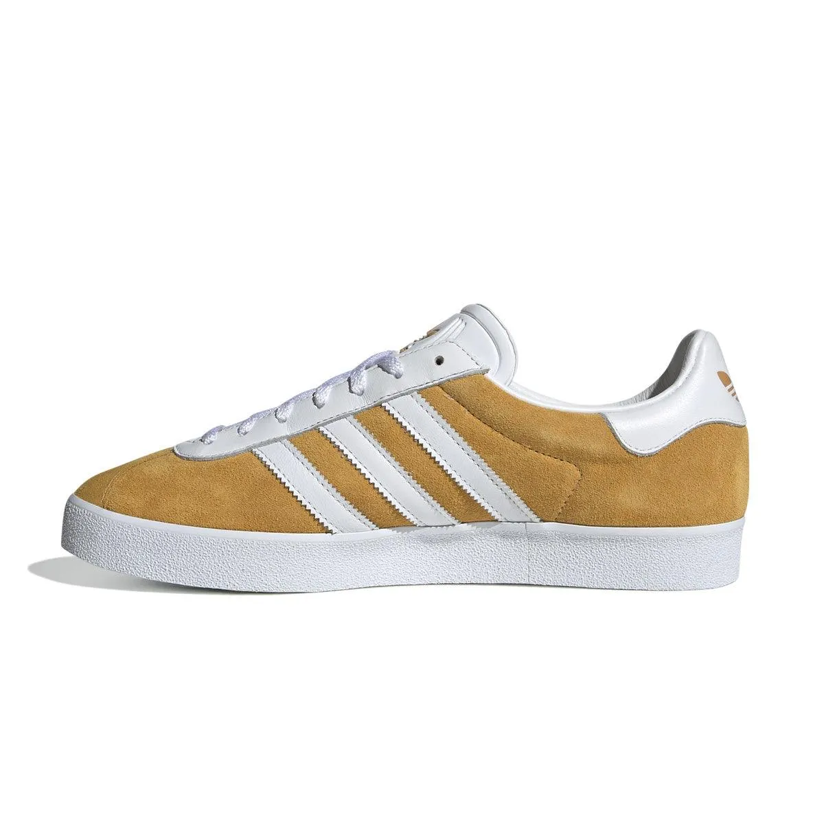 Gazelle 85 'Preloved Yellow' dancing - style