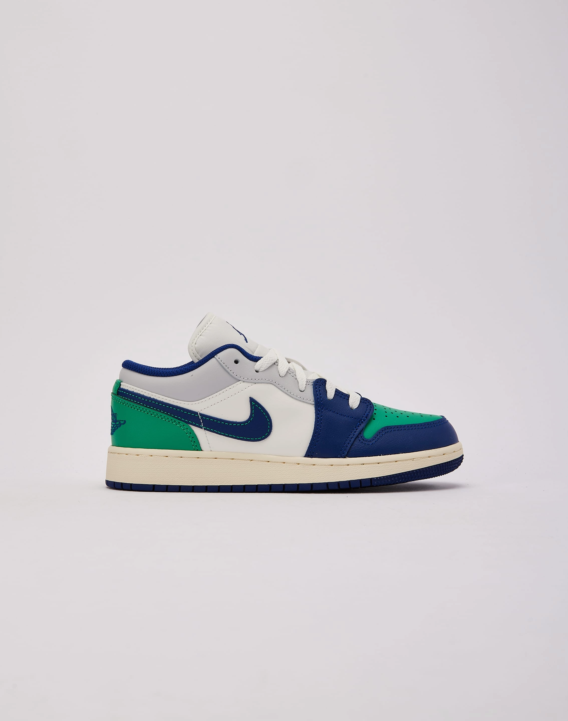 Jordan Air Jordan 1 Low Grade-School swimmers