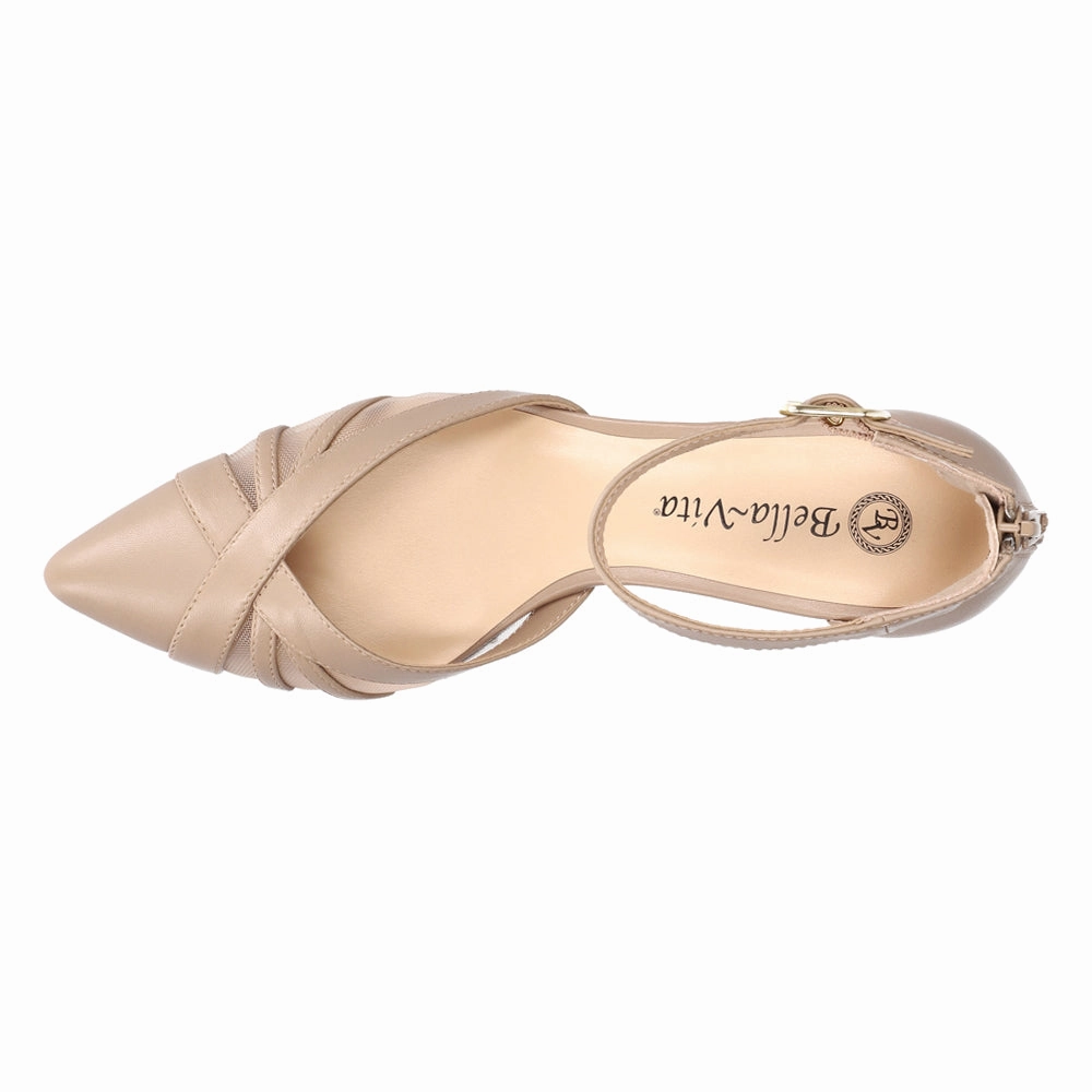 Multifunction Fit Malani Pointed Toe Kitten Heel Pumps