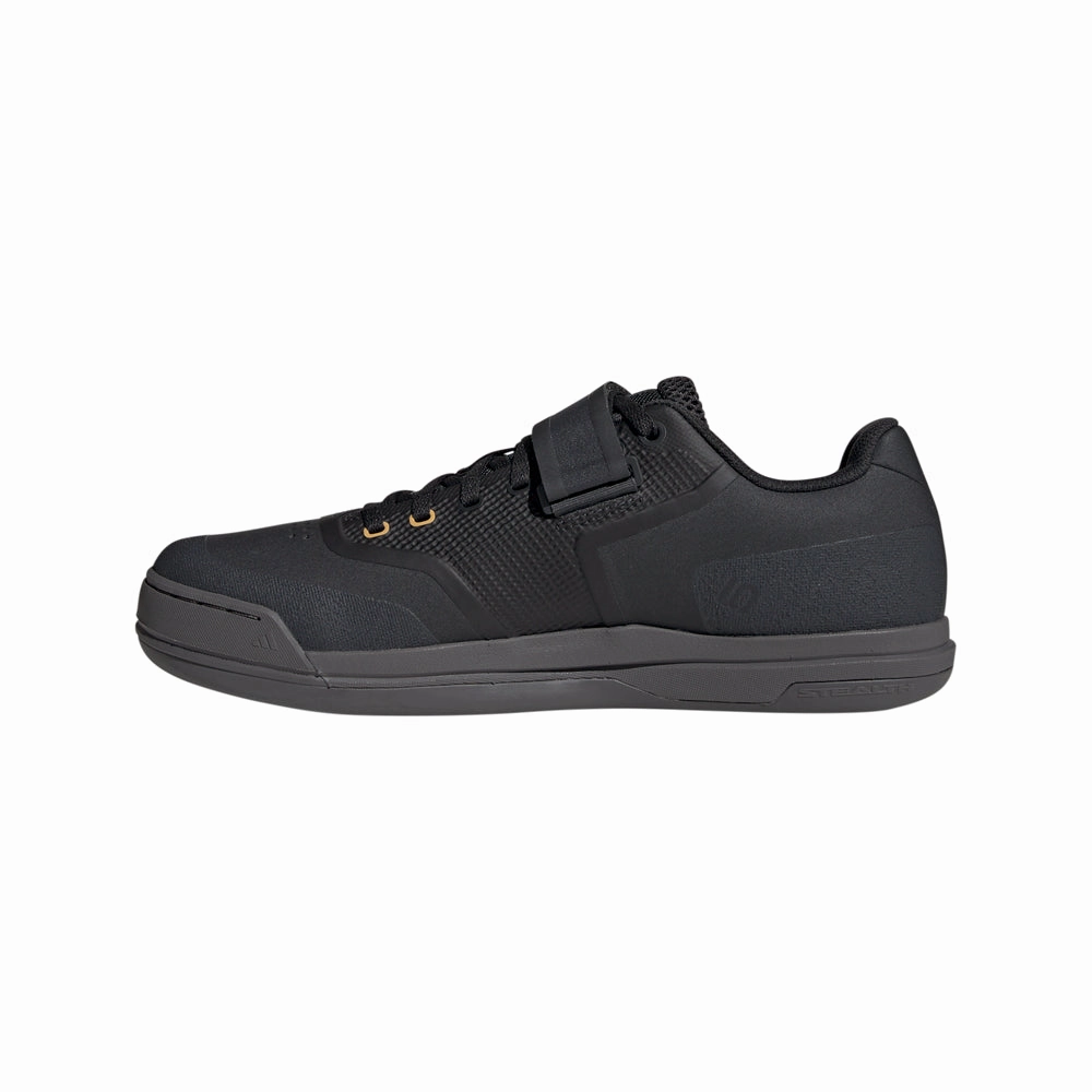 Hellcat Pro Bike Shoes men All-weather flair