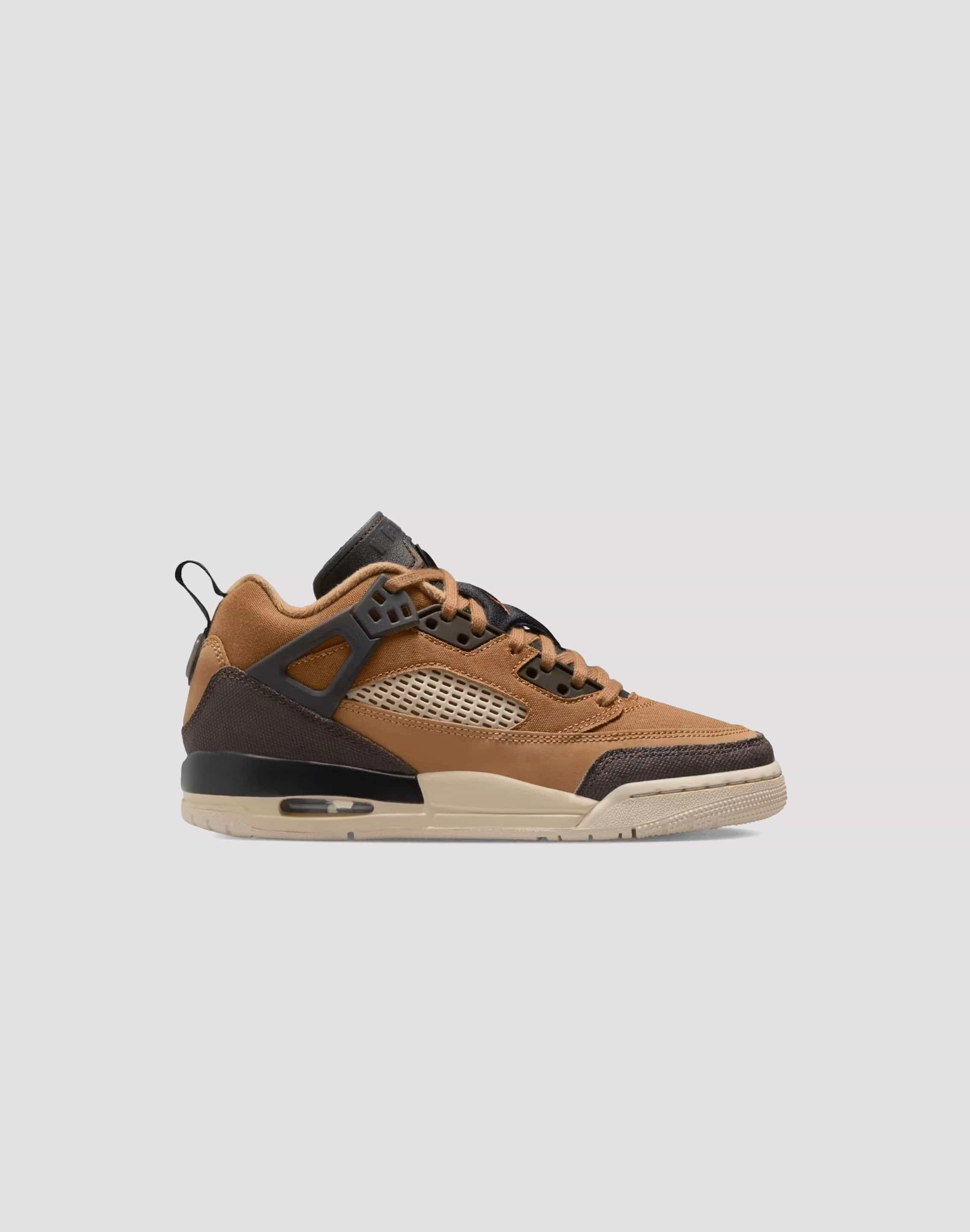 Jordan Spizike Low Grade-School Secure Sole Smart Chic
