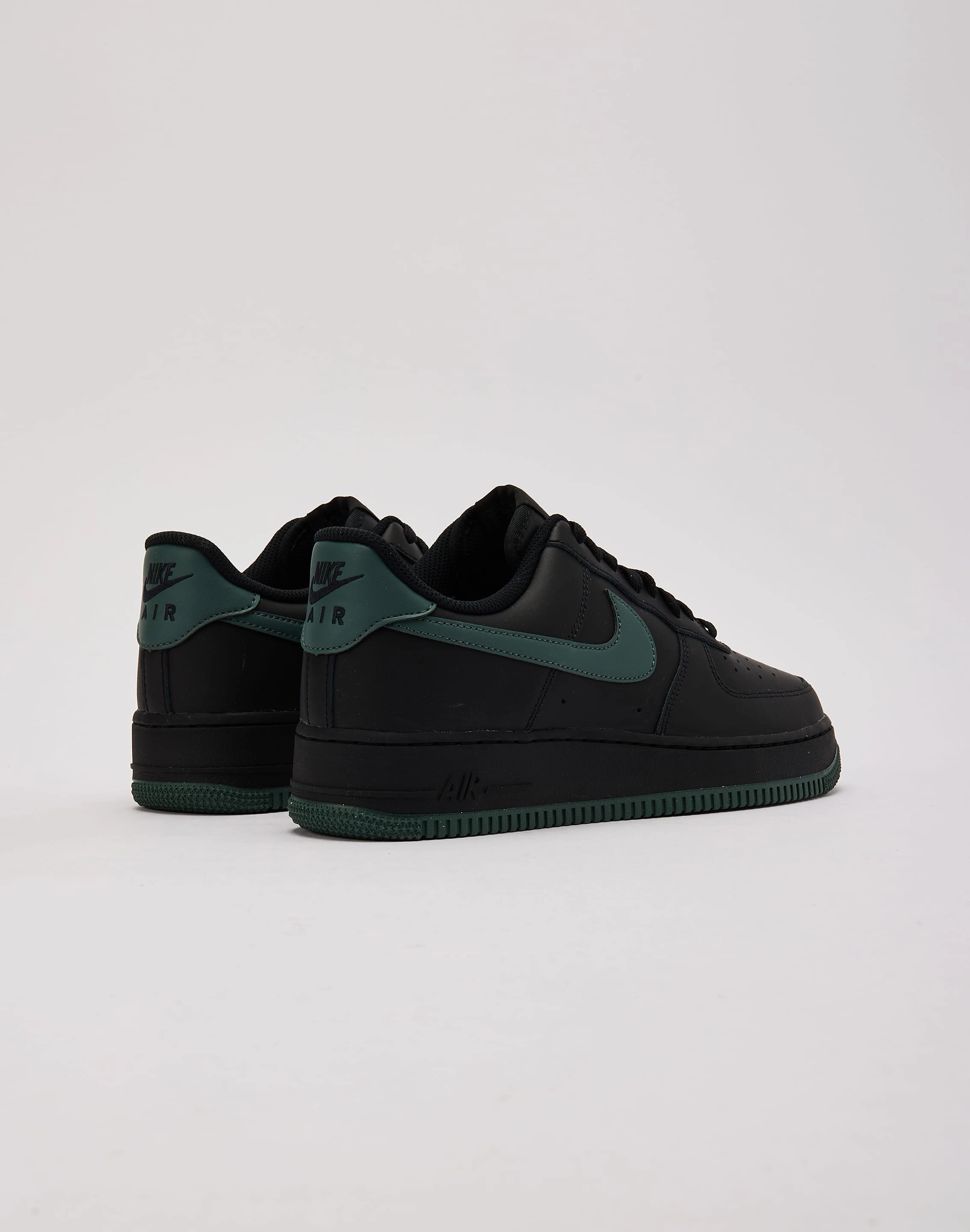 Nike Air Force 1 Low '07 Arch support structure casual user