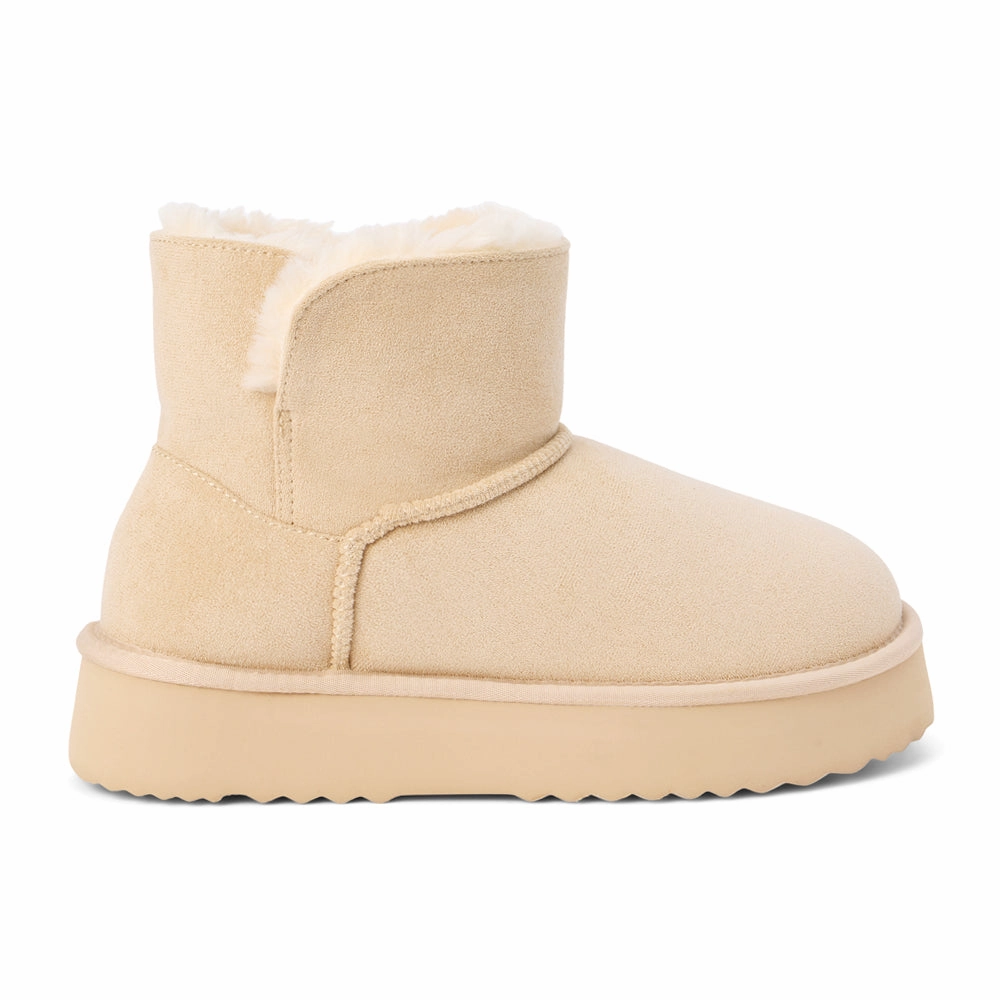 Farmer Yukon Round Toe Pull On Platform Booties