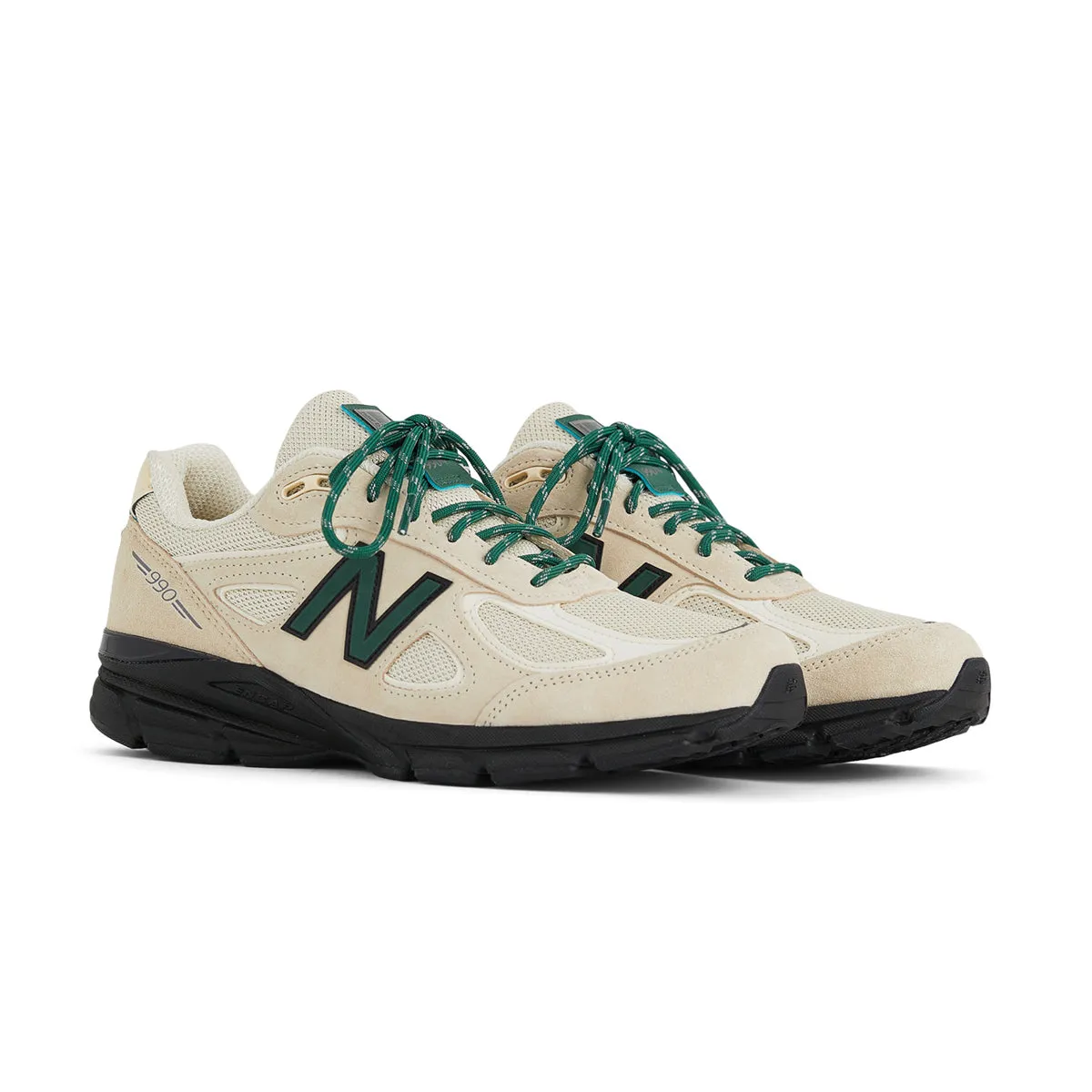 Soft Chic in USA 990v4 'Macadamia Nut'