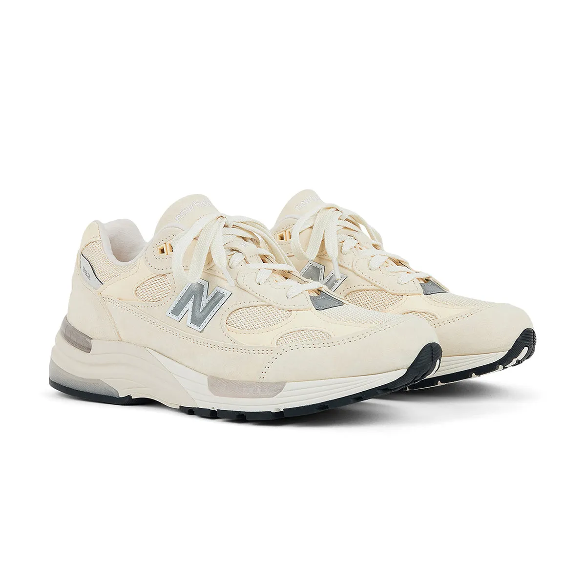 men's styles in USA 992 'Calcium Raw Cashew'