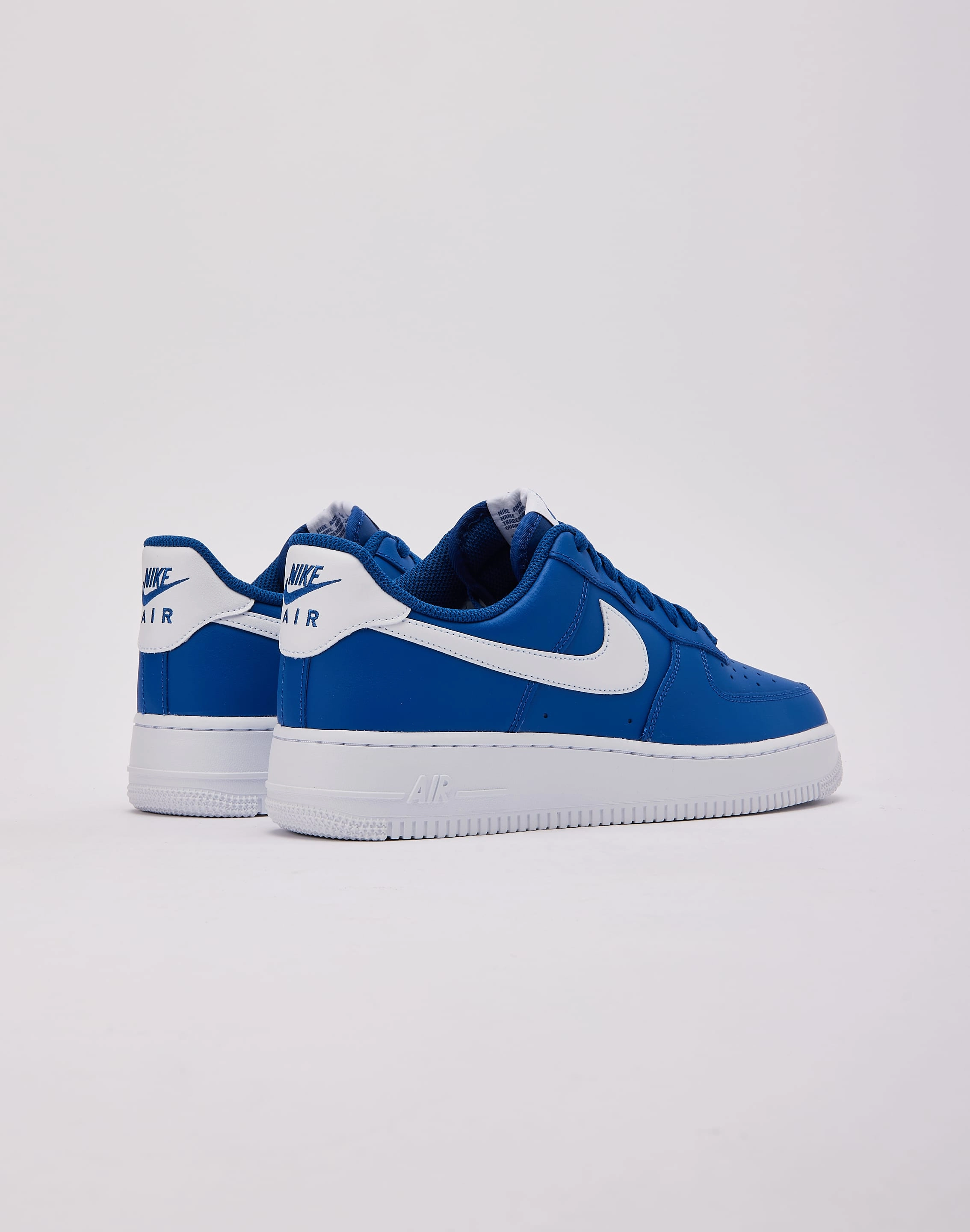 Nike Air Force 1 Low '07 Sleek cushioning