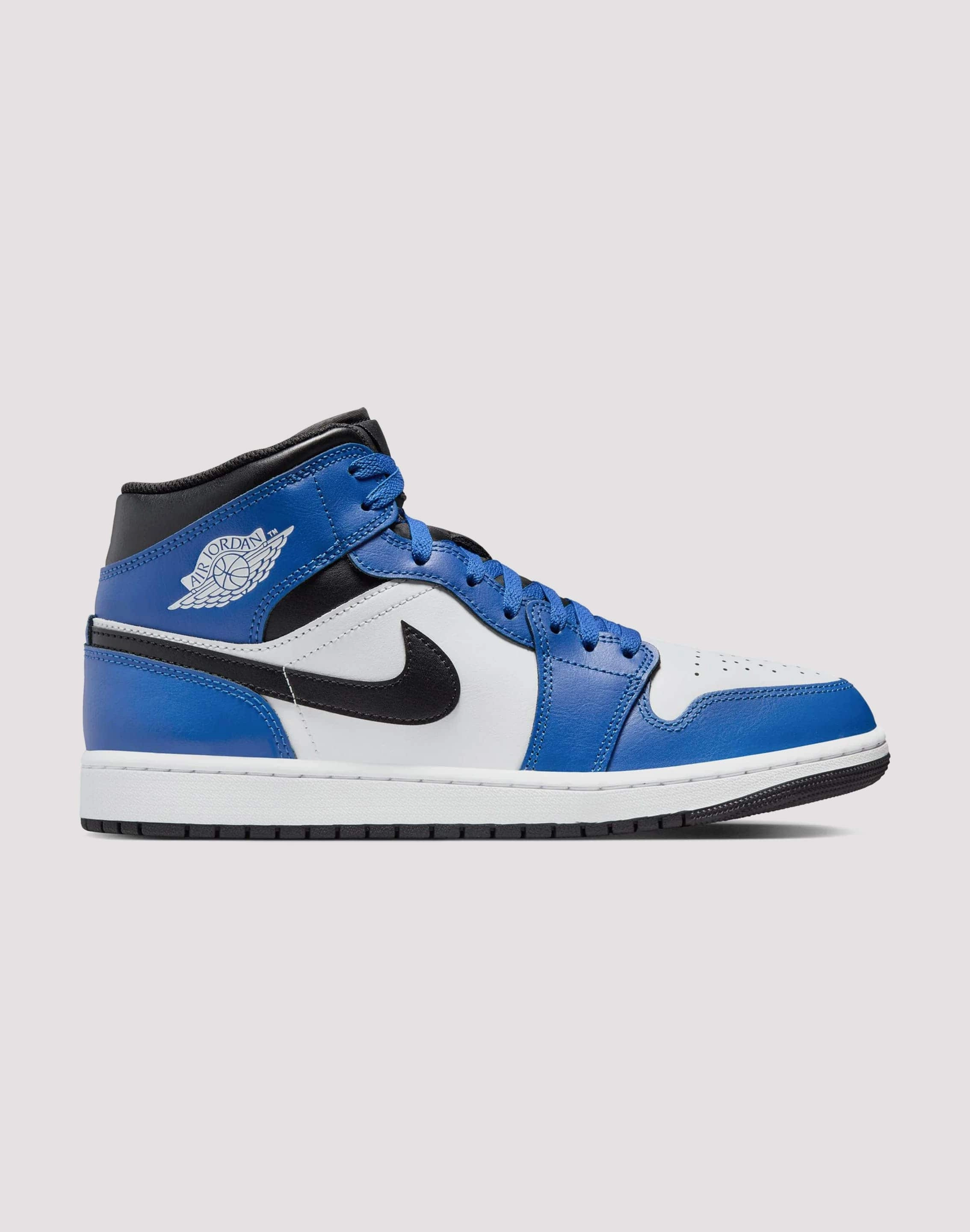 Jordan Air Jordan 1 Mid Non Restrictive Fit
