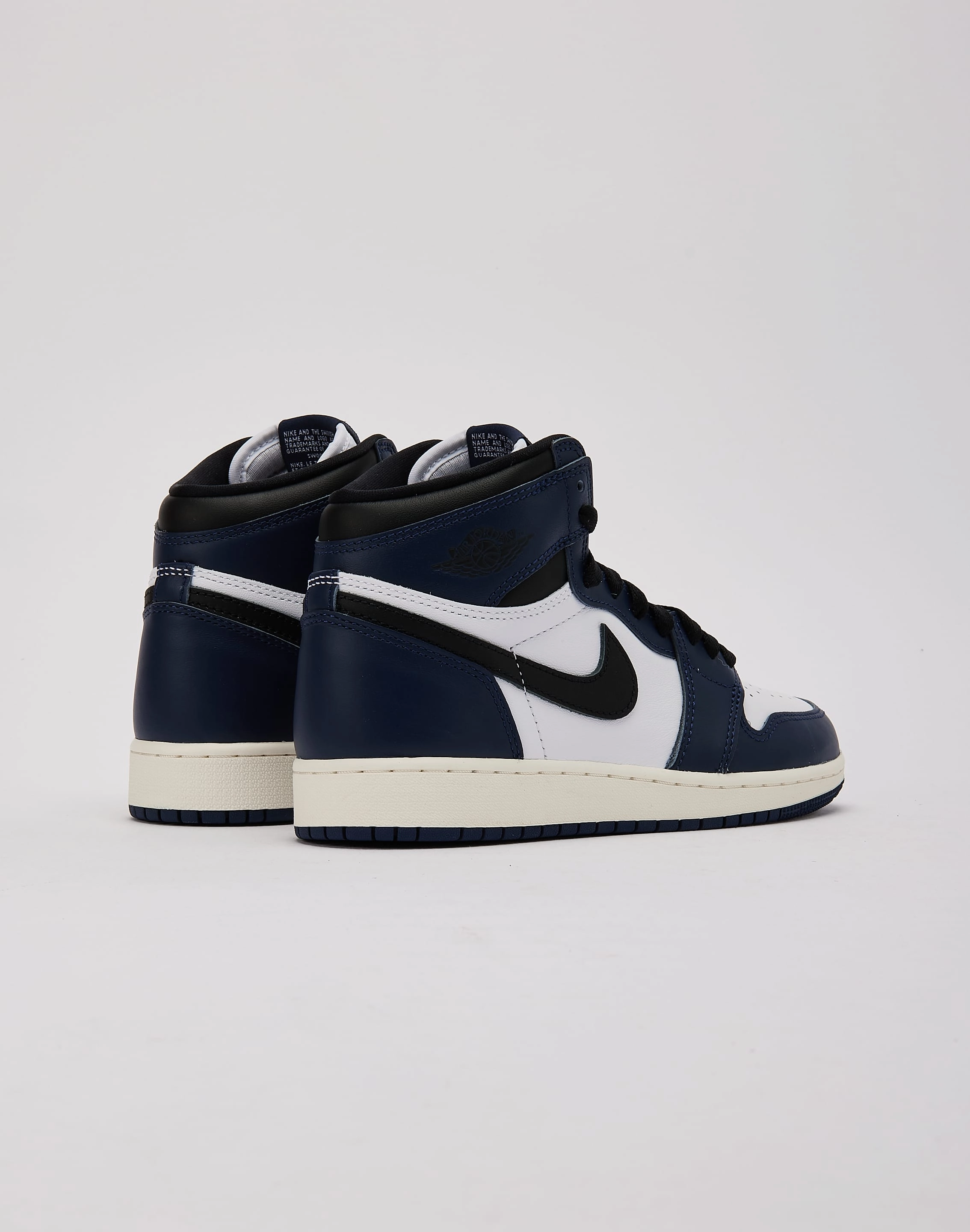 humid - weather Jordan Air Jordan 1 Retro High OG 'Midnight Navy' Grade-School