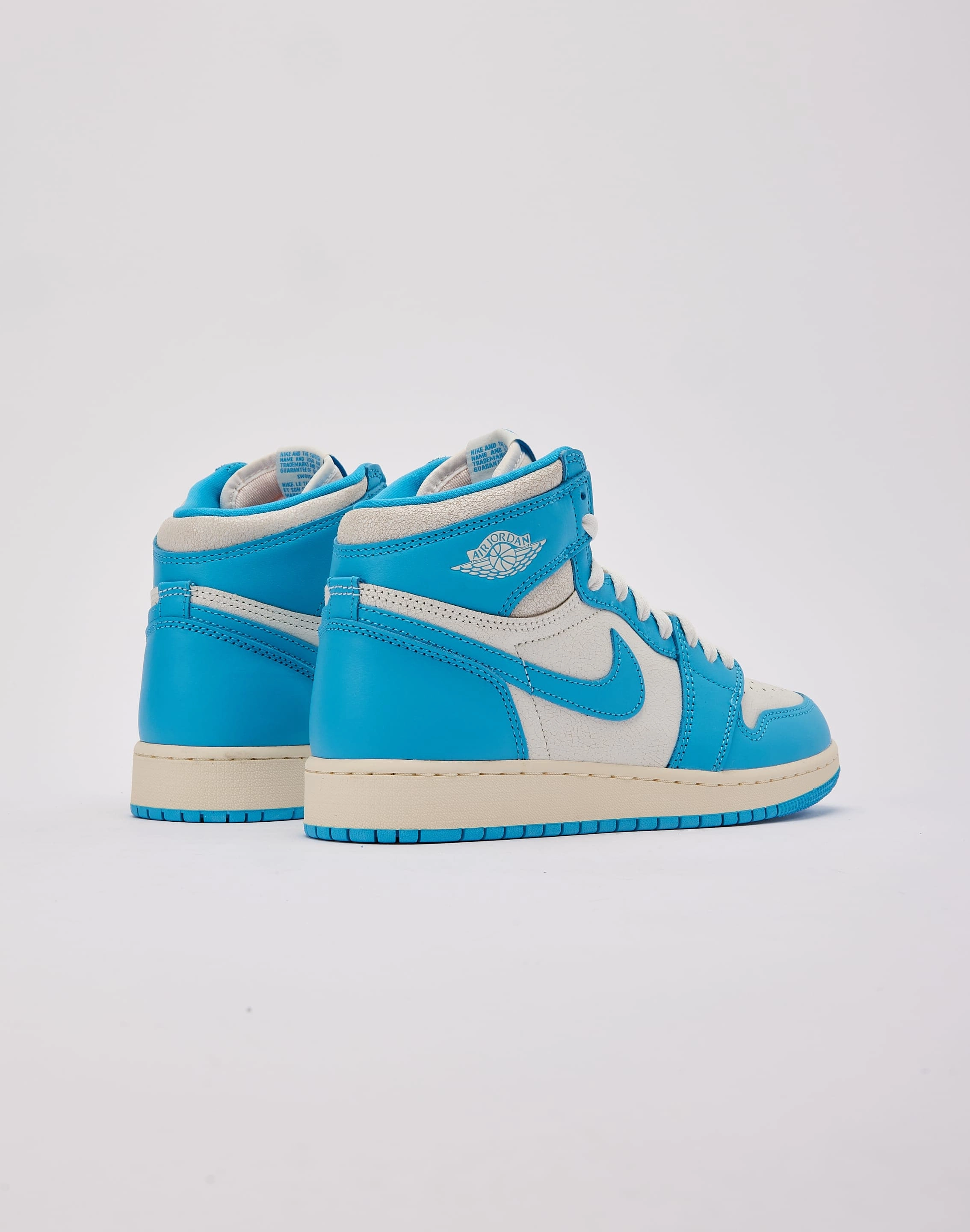 Jordan Air Jordan 1 Retro High OG 'UNC Reimagined' Grade-School Compression Resistant Midsole