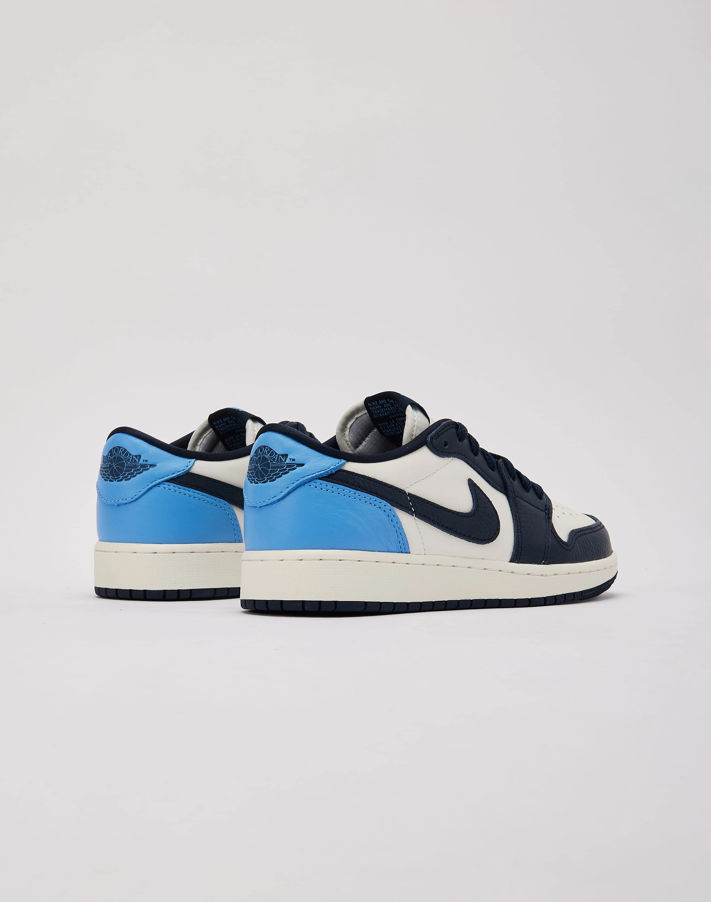 Jordan Air Jordan 1 Retro Low OG 'Obsidian' Grade-School professionals' needs
