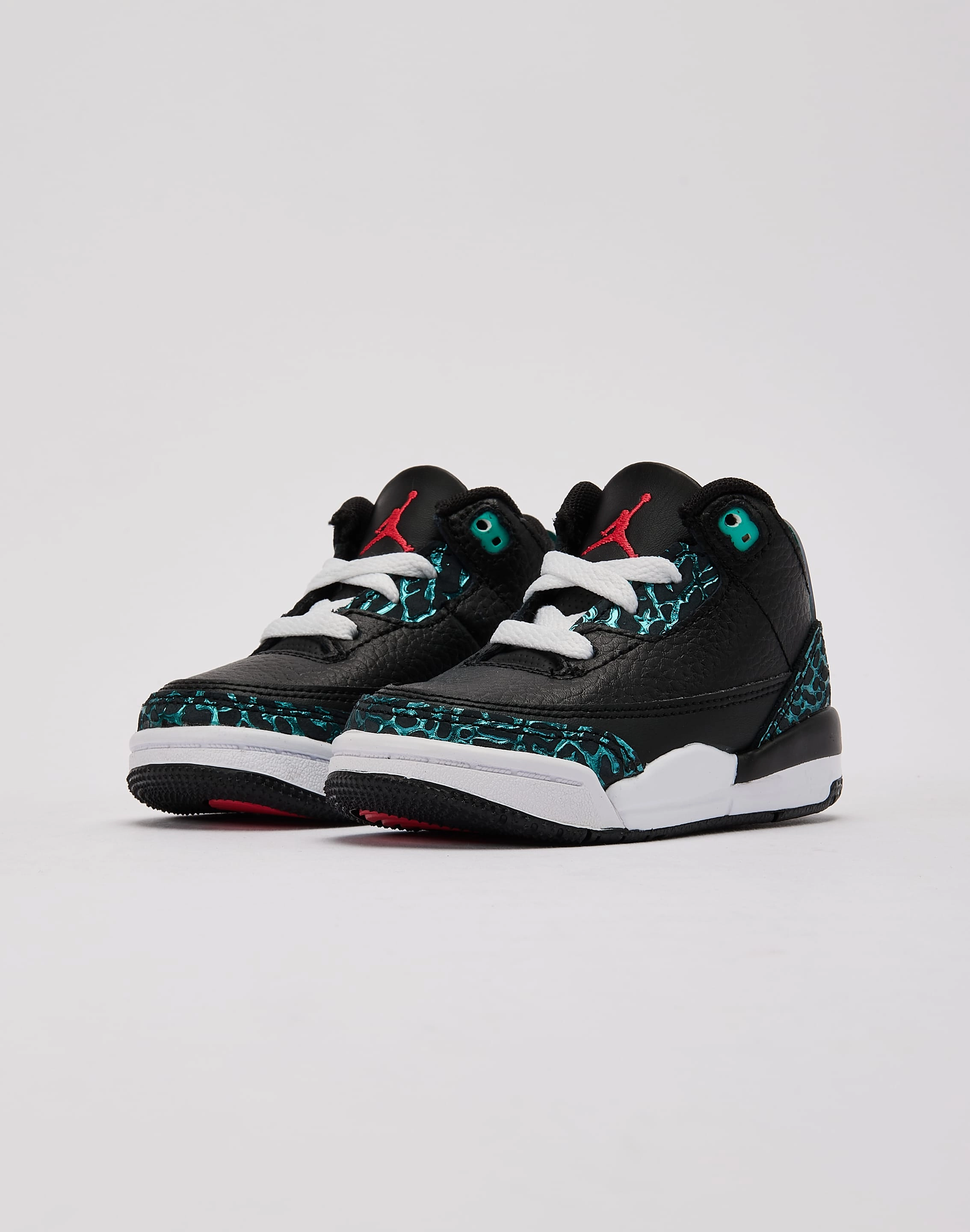 Seamless Knit Structure Jordan Air Jordan 3 Retro SE 'Black and Hyper Jade' Toddler