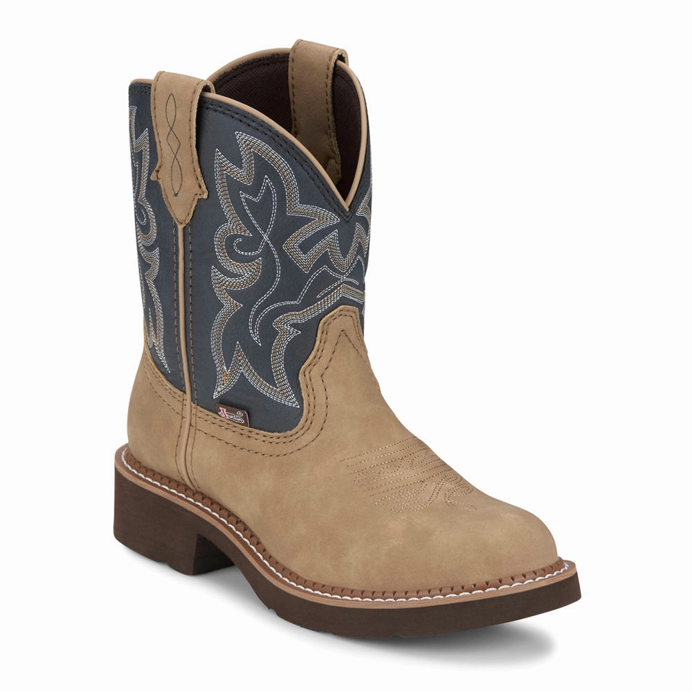 dry surface Weather Ready Kay Embroidered Round Toe Cowboy Boots