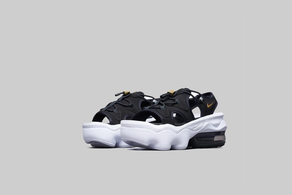 Flexible Grooves Flexible Women's Nike Air Max Koko Sandals