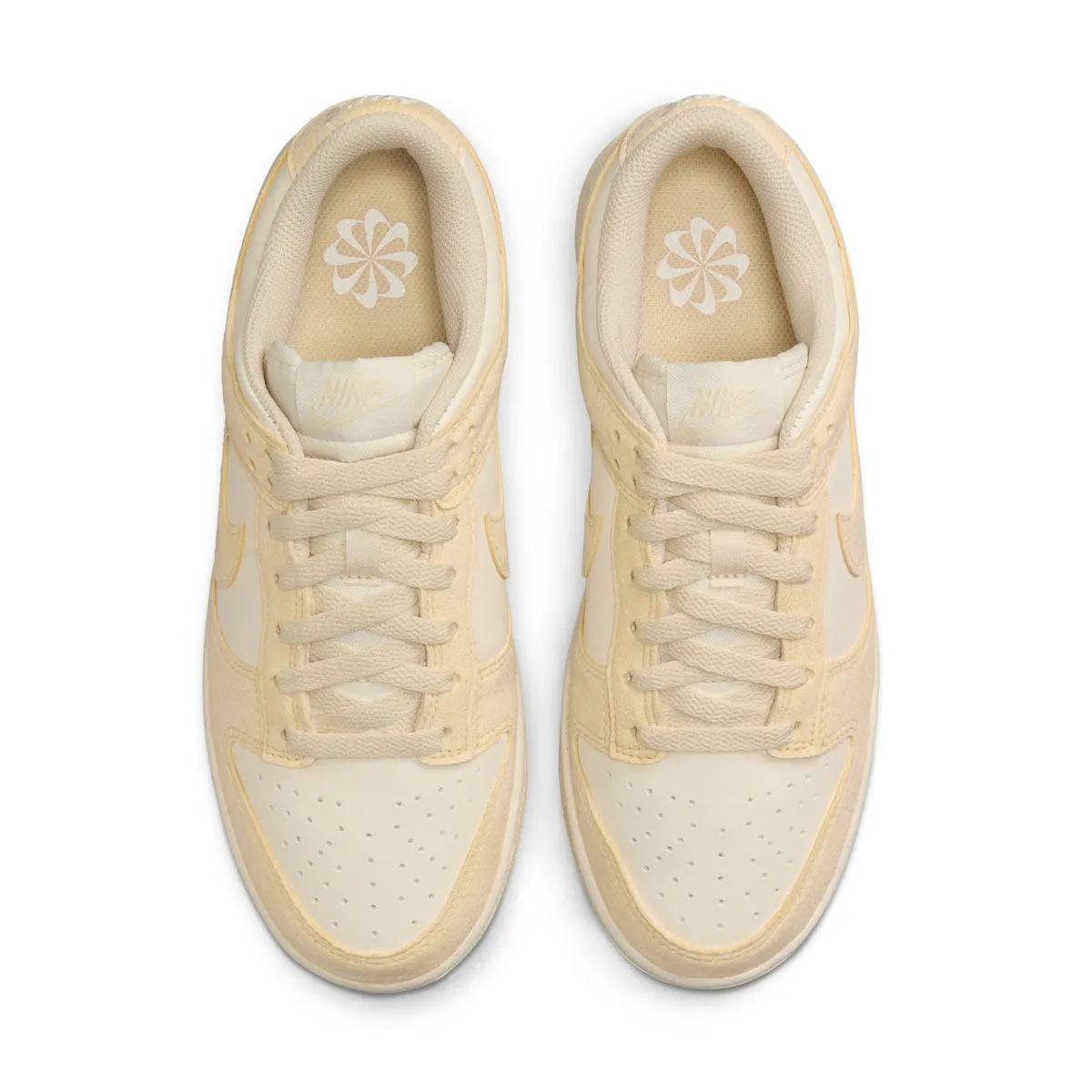 Wmns Dunk Low 'Soft Pearl' most breathable