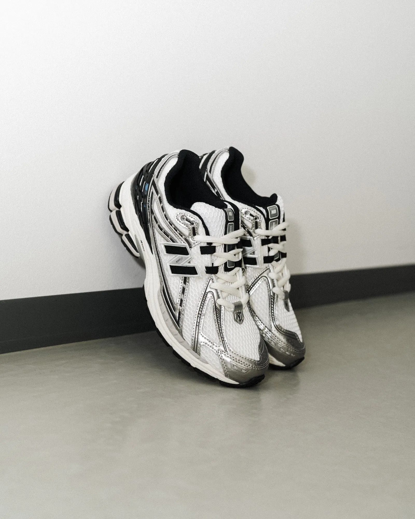 Weight Balance M1906RER