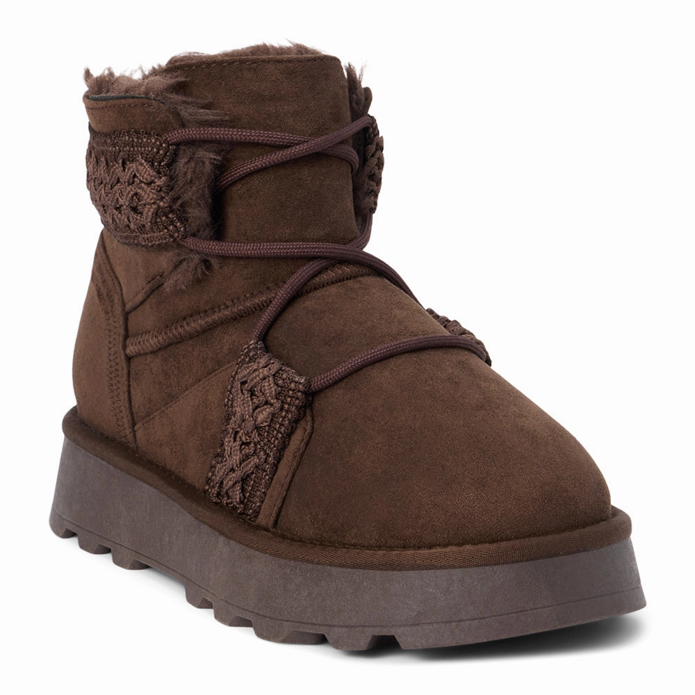 Matterhorn Embroidered Round Toe Pull On Booties Cold Weather Gear