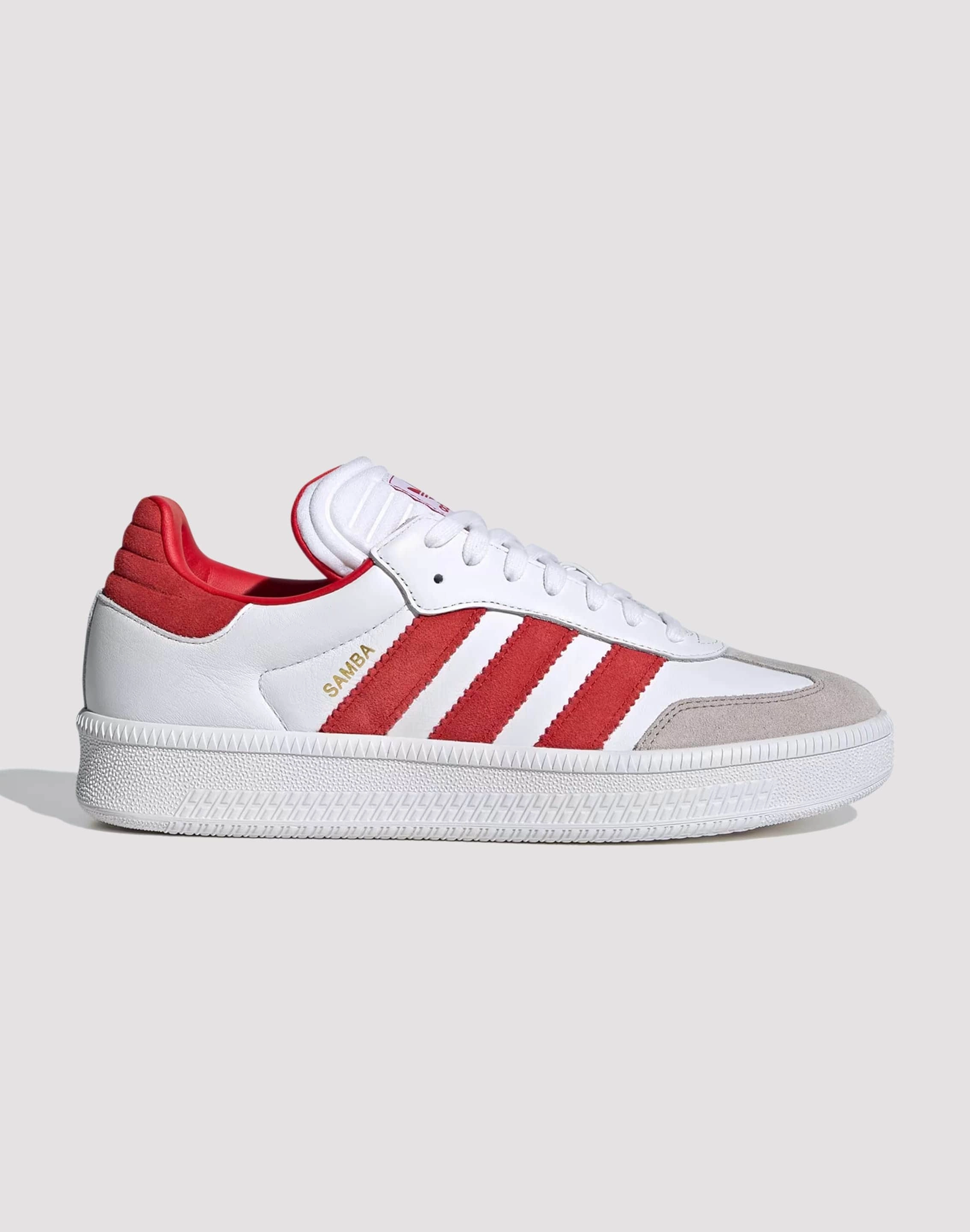 yoga - style Adidas Samba XLG