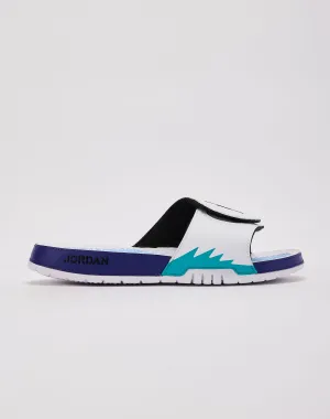 Travel Essential Secure fit Jordan  Hydro 5 Retro Slides