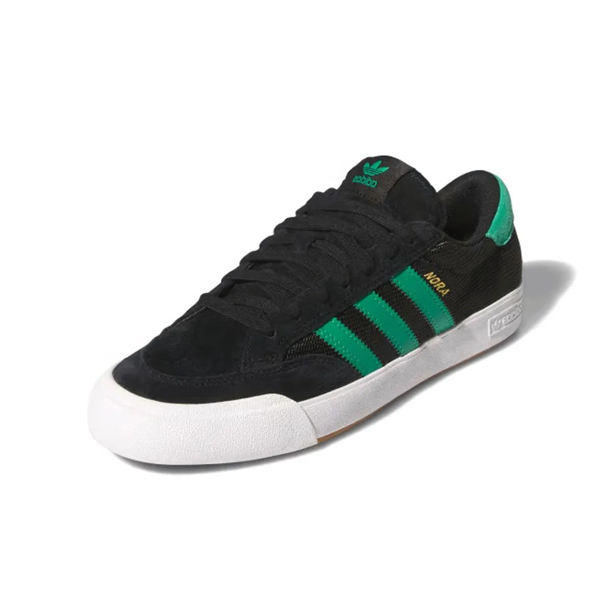 Nora 'Core Black Court Green' Sturdy Construction Temperature Control Layer
