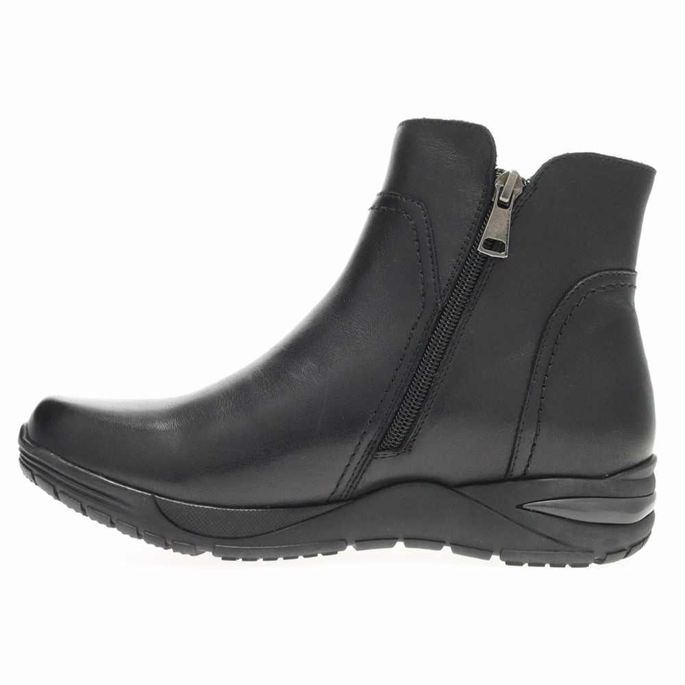 Delphi Round Toe Zippered Boots Durable Layer