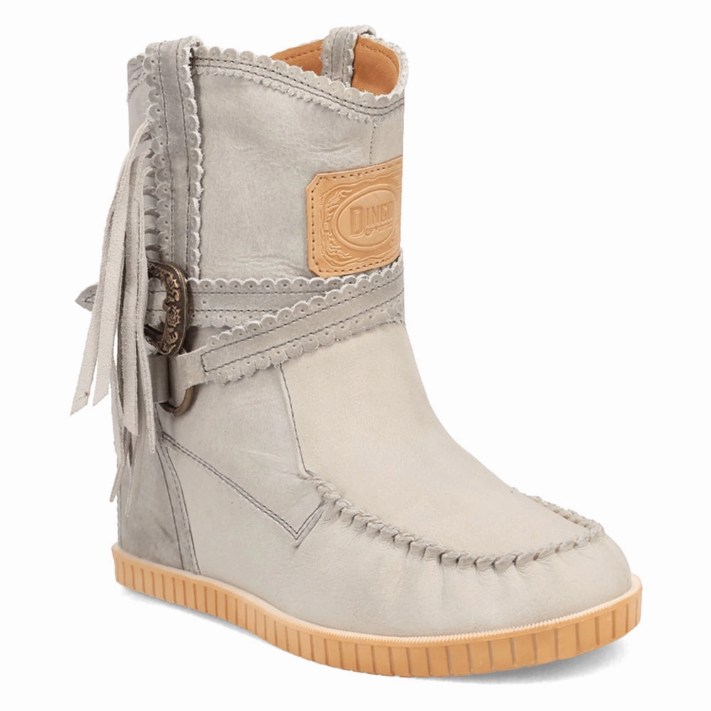 Smooth Style Hybrid style Montauk Fringe Round Toe Moccasin Boots