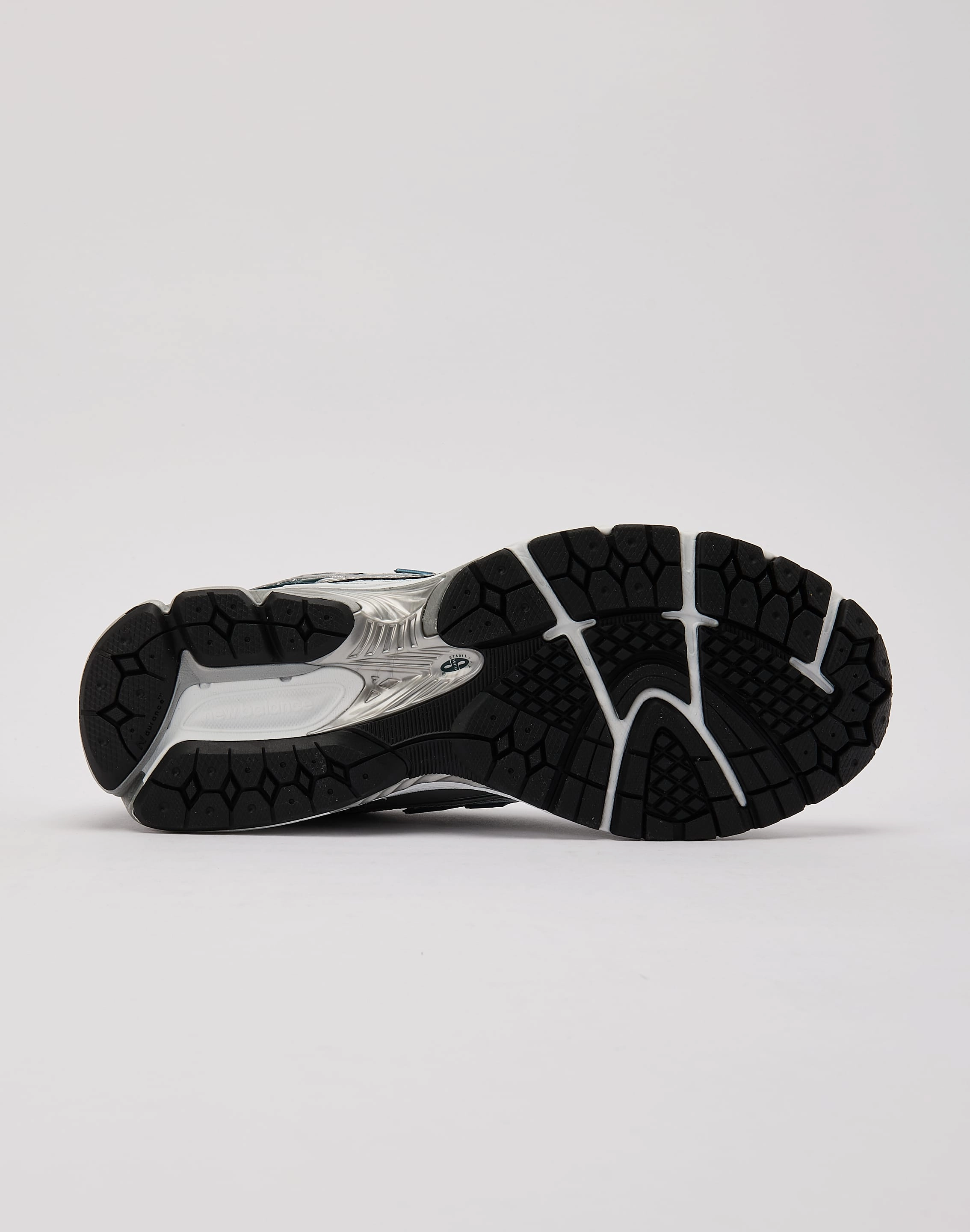 New Balance 1906R Flexible Midsole Cushioning