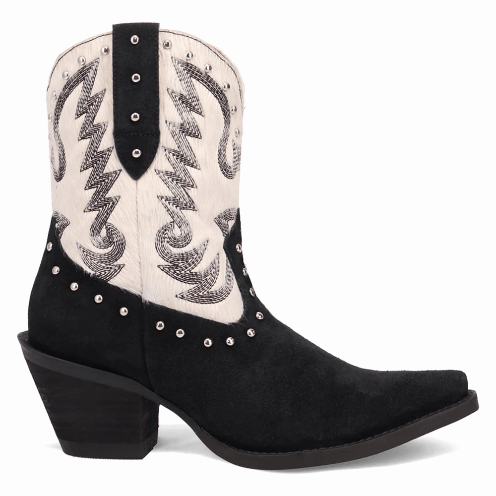 Rodeo Queen Embroidered Studded Snip Toe Pull On Cowboy Booties Padded Interior Windy Weather