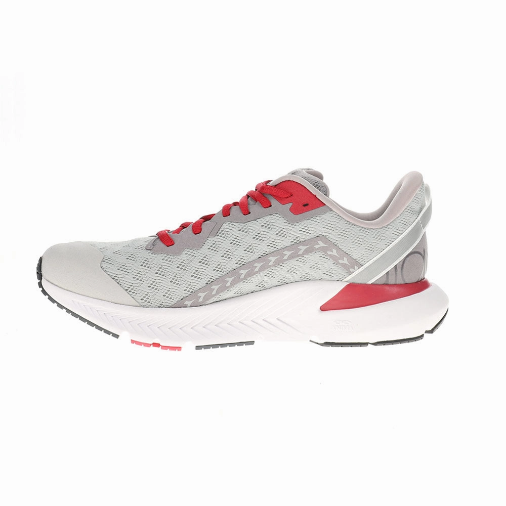 Mythos Blushield Volo 3 Running Shoes Versatile lining Trend-setting silhouette