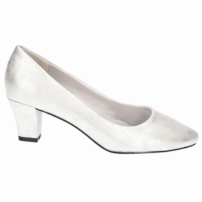 Ballari Metallic Round Toe Block Heel Pumps Luxurious Touch