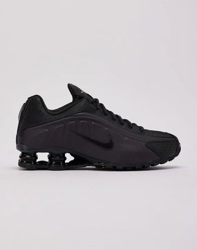 horseback riding Nike Shox R4
