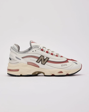 New Balance 1000 Distinctive Design