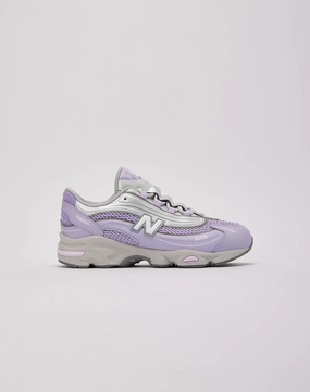 attention-grabbing most party New Balance 1000 Grade-School