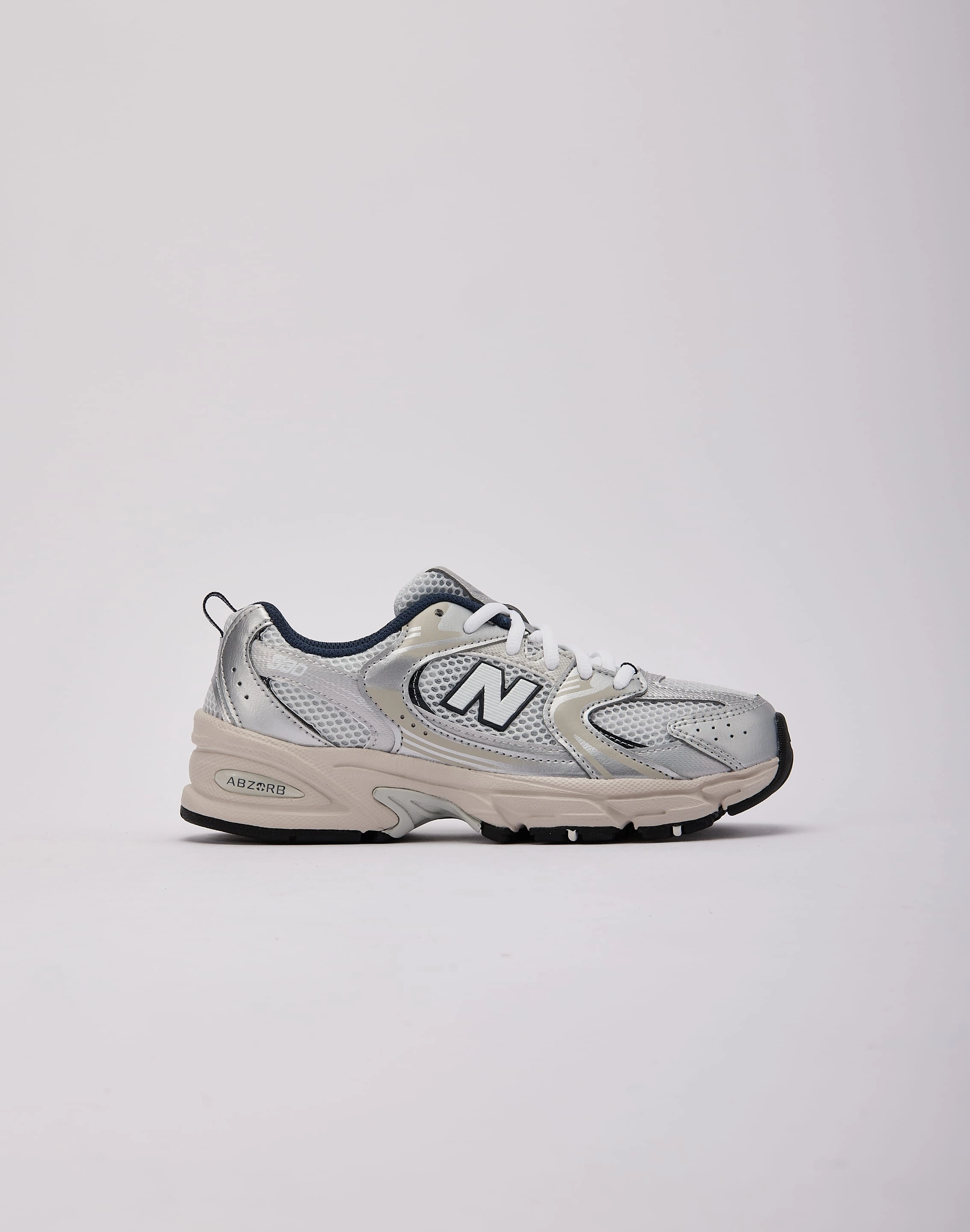 New Balance 530 Grade-School Budget