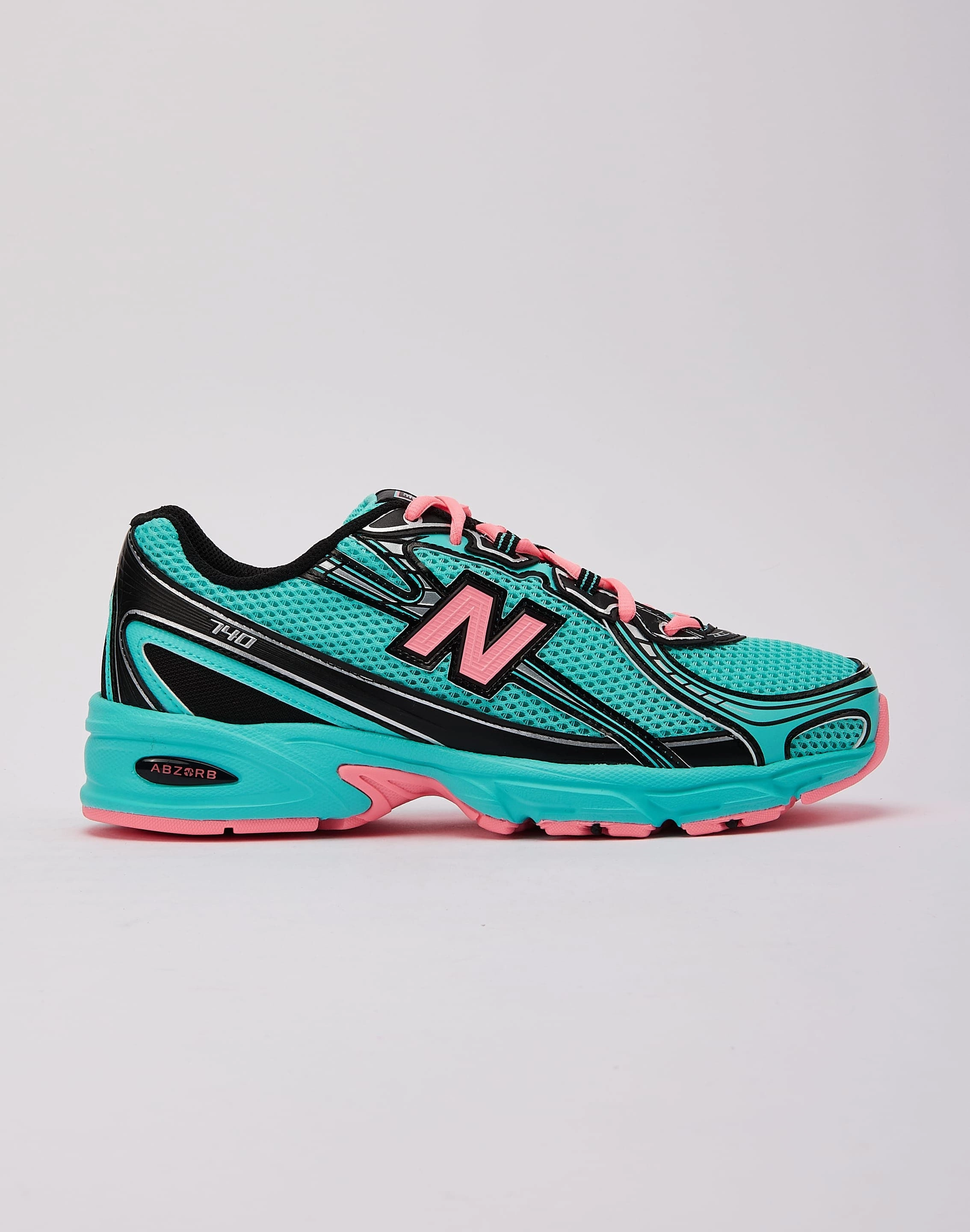 New Balance 740 In-demand