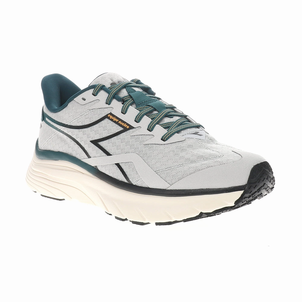 Weatherproof Barrier Layer most beach Equipe Nucleo Wide Running Shoes