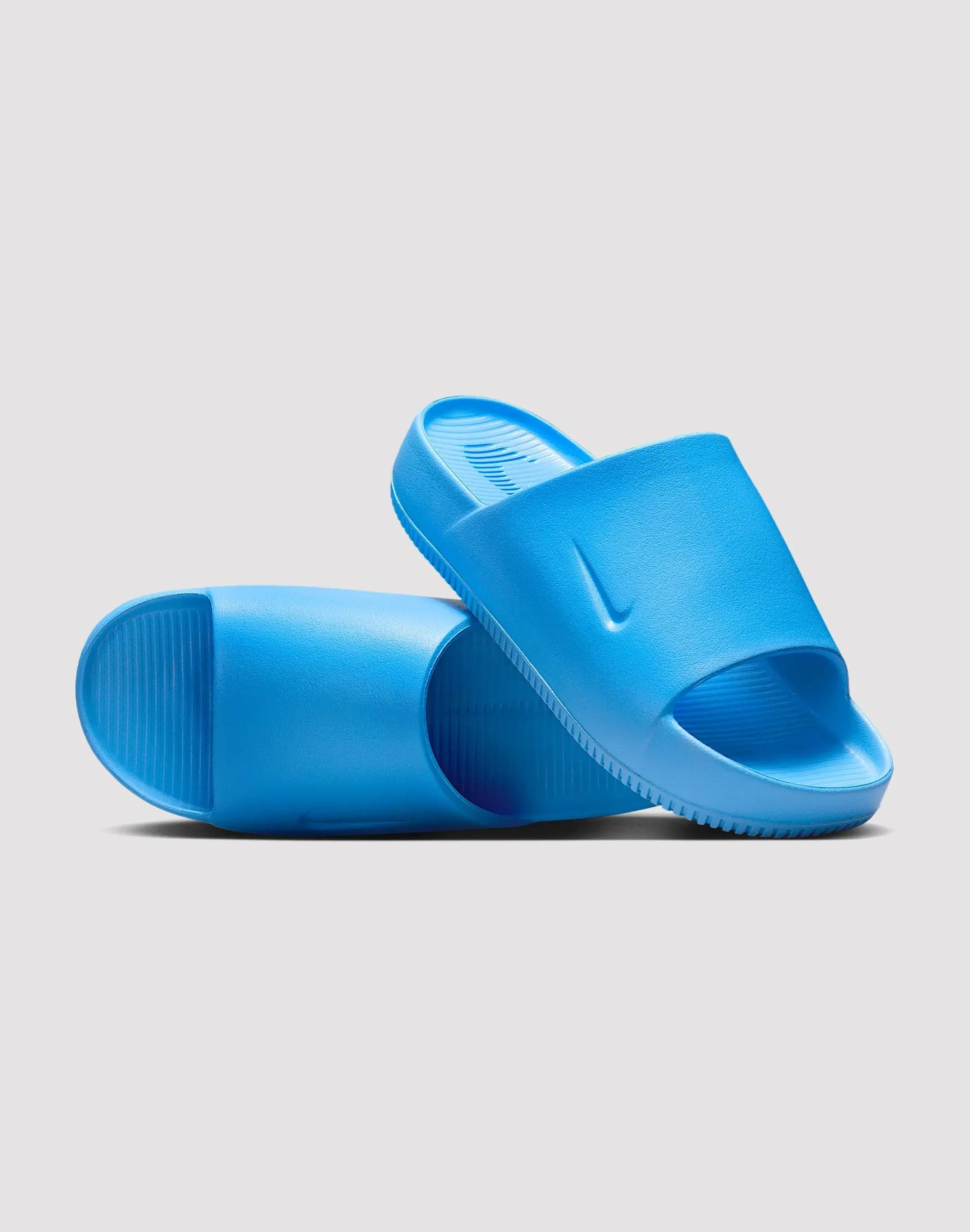 Versatile Design Nike Calm Slides