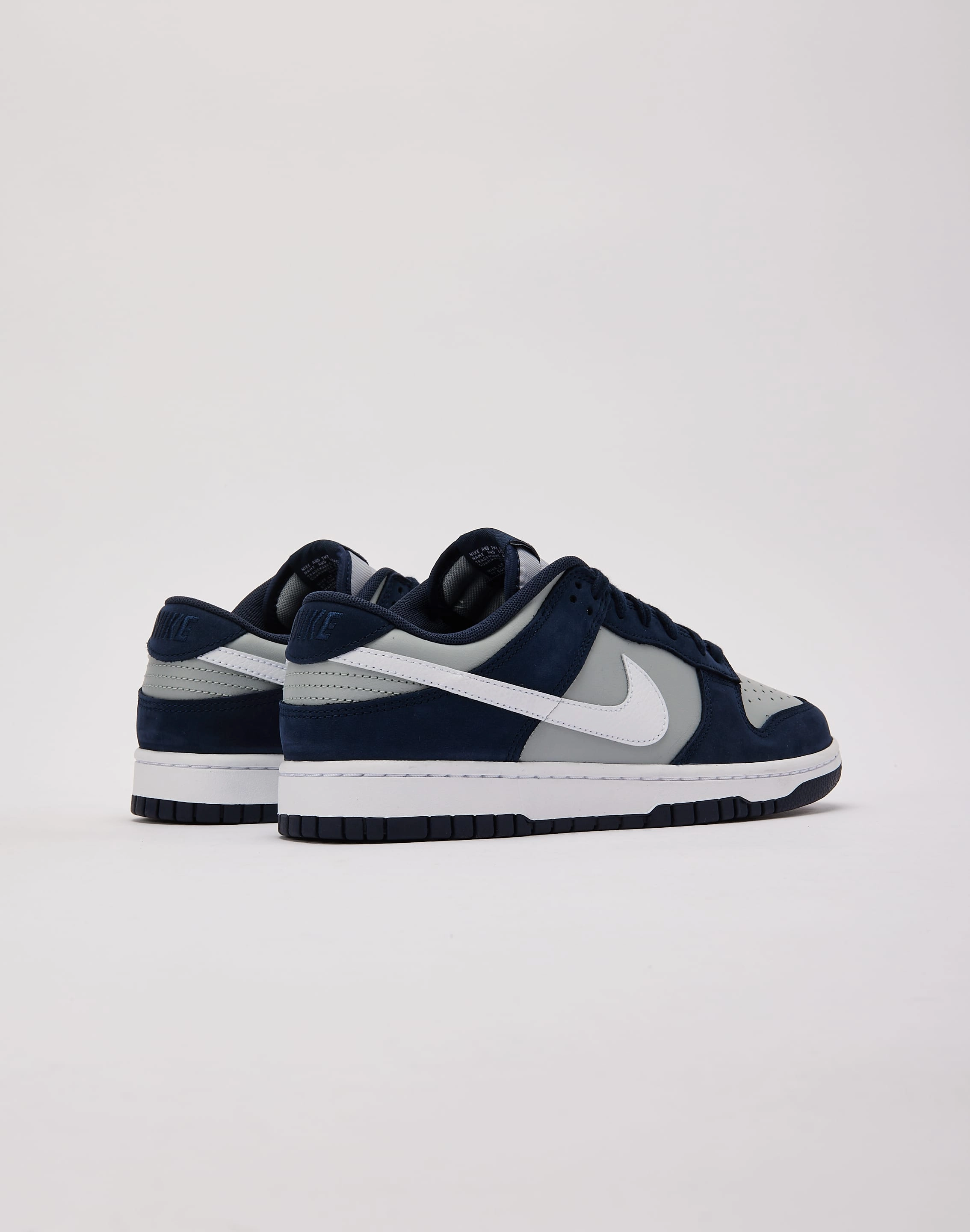 work - related features Nike Dunk Low