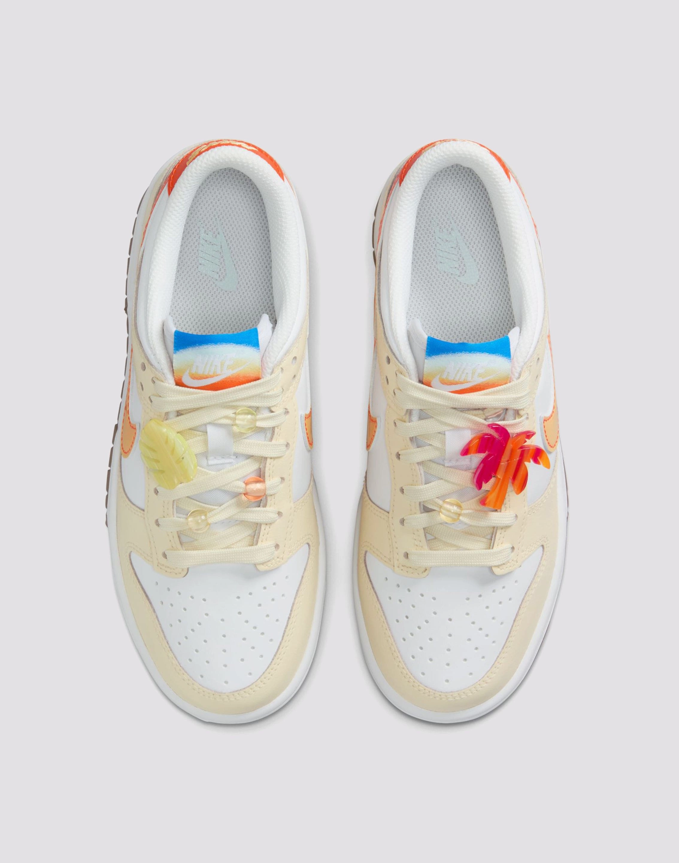 Nike Dunk Low Grade-School Seamless Design Odor control