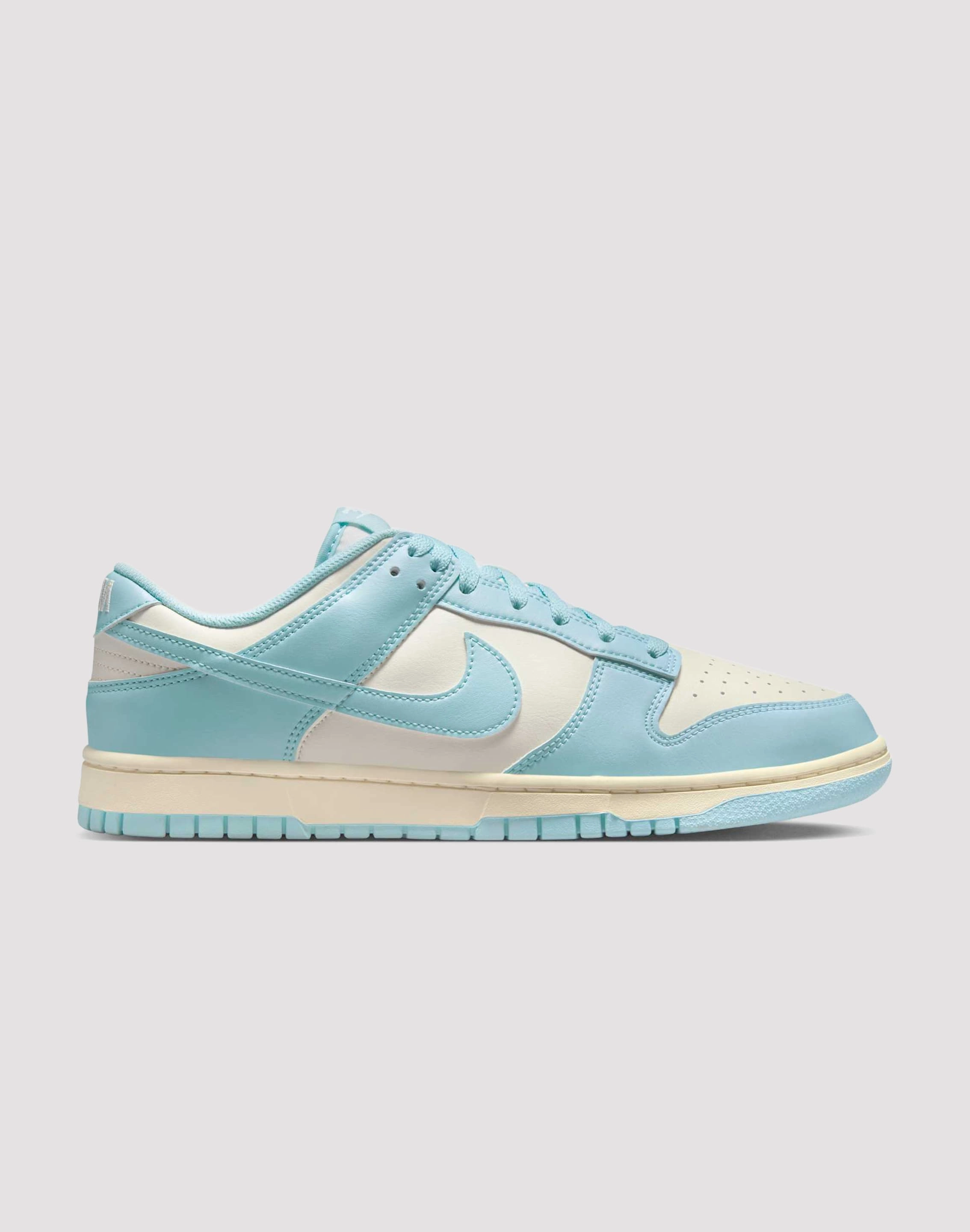 vacation Nike Dunk Low Retro