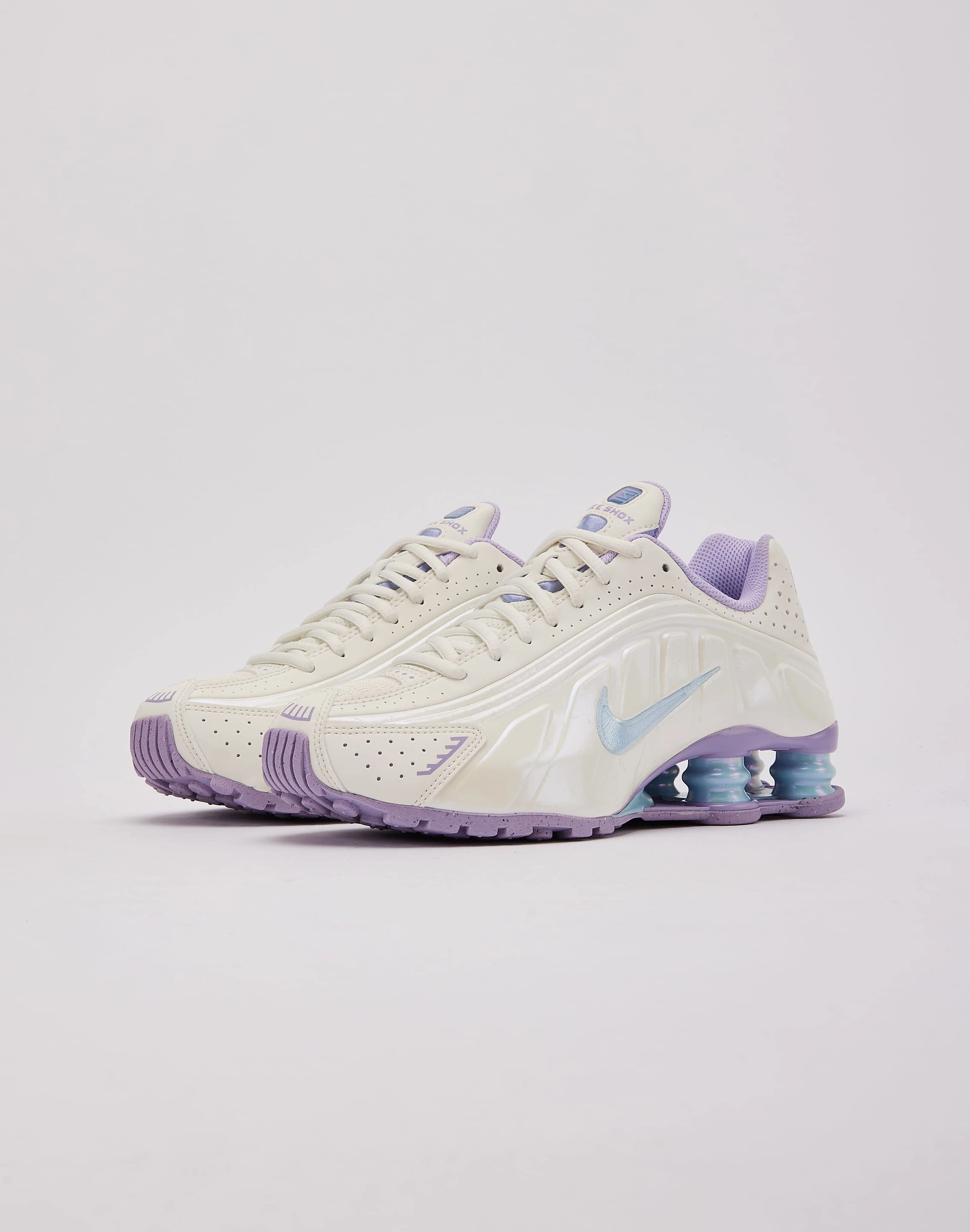 Nike Shox R4 Grade-School Quick Dry Materials