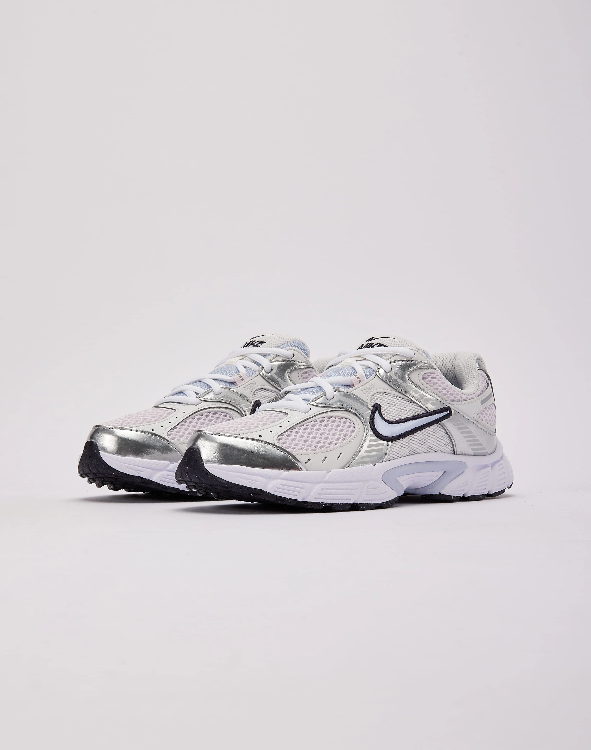 Nike V5 RNR Grade-School Superior Performance