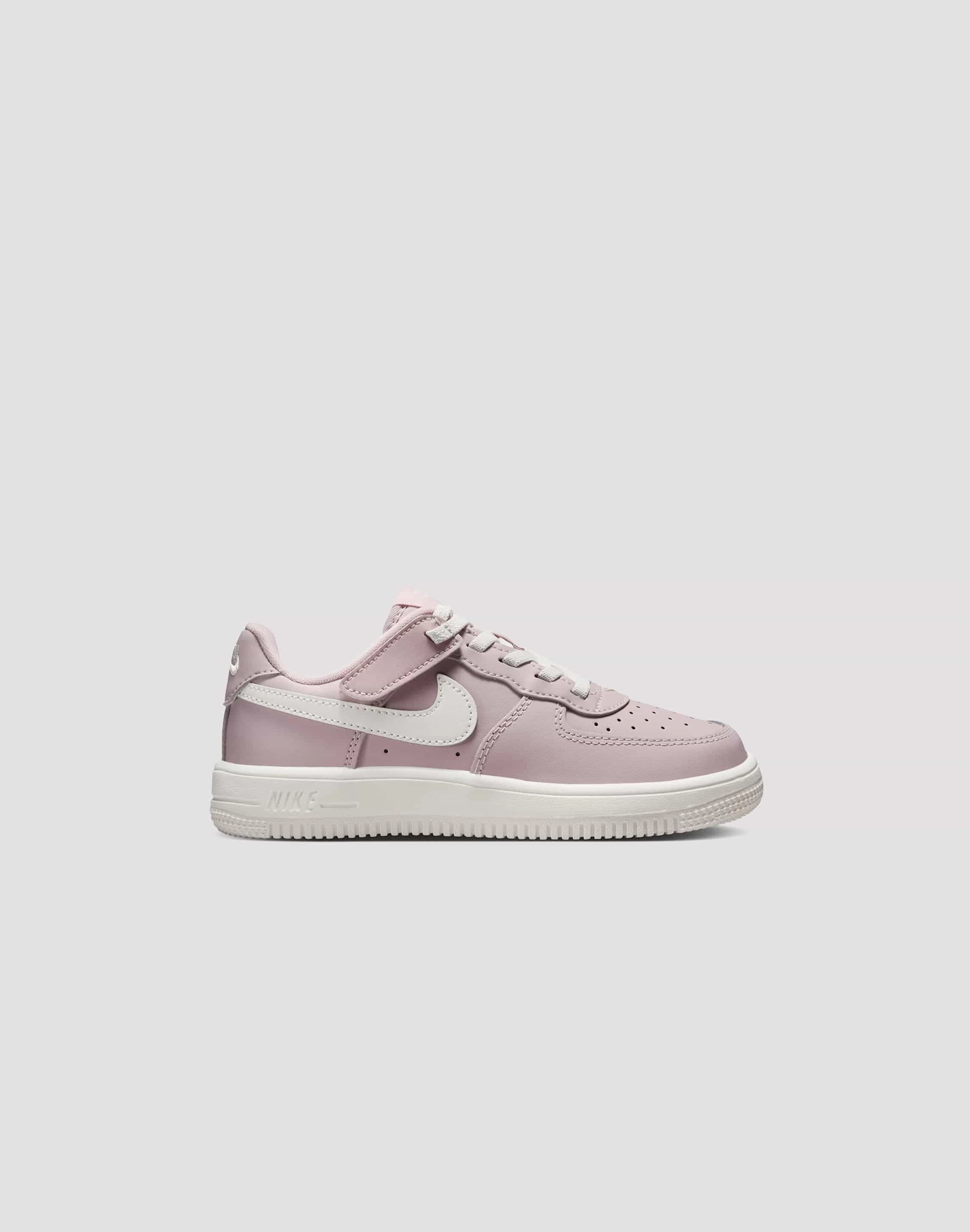 Nike Force 1 Low EasyOn Pre-School Ergonomic Contouring