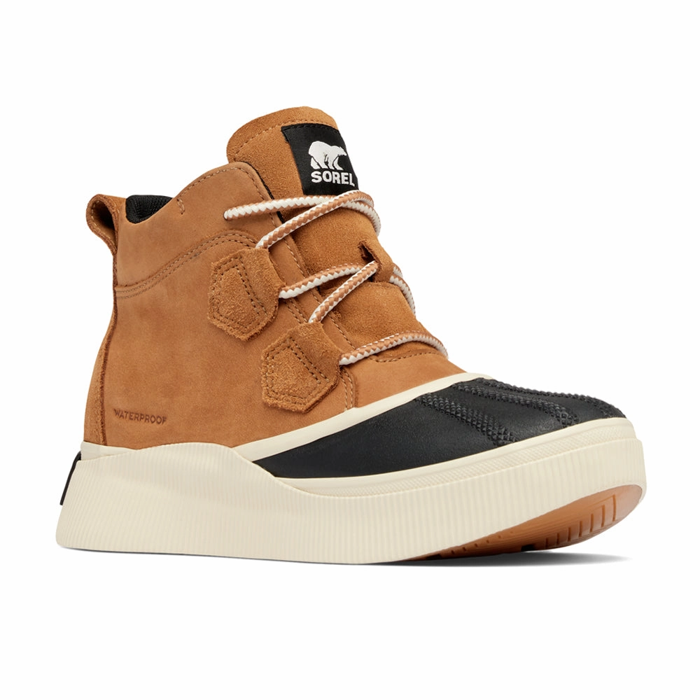 Out N About IV Classic Waterproof Lace Up Boots Rubber Tread Pattern