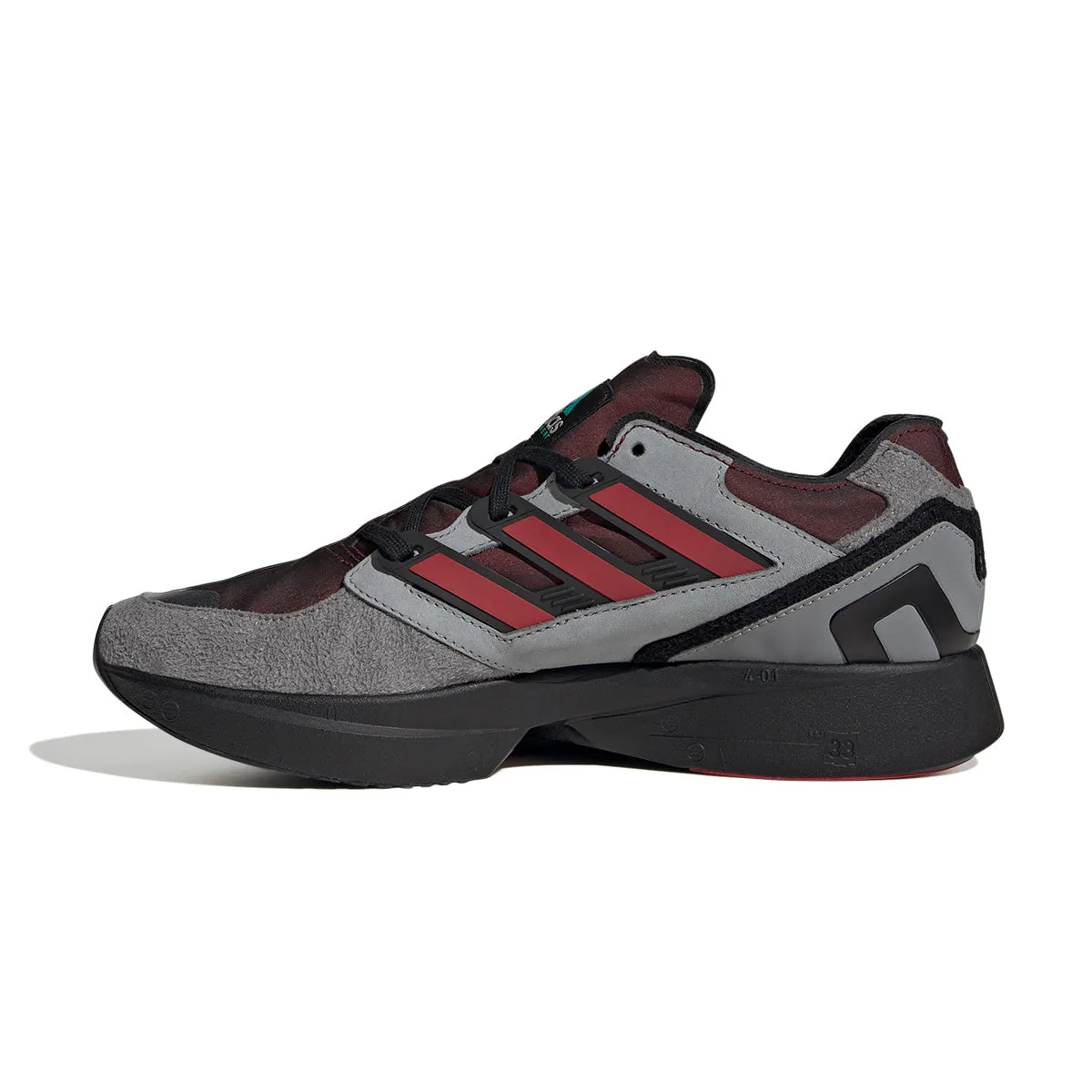 Equipment Takumi SE 'EQT Red Core Black' rainy arch - support - level