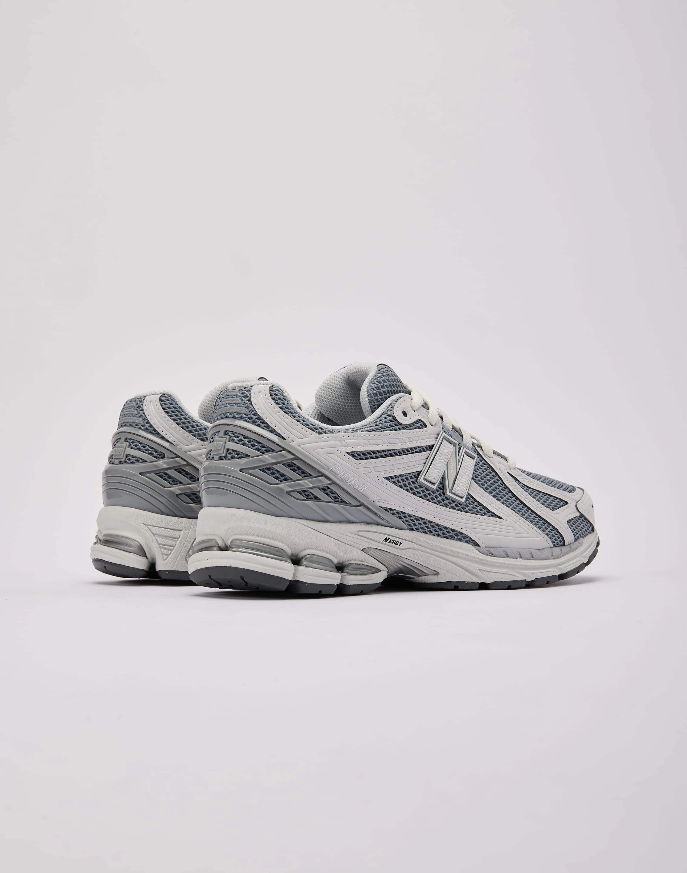 Memory foam insole least lightweight New Balance 1906R