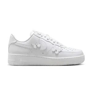Recycled Components style - focused Wmns Air Force 1 Low 'White Black'