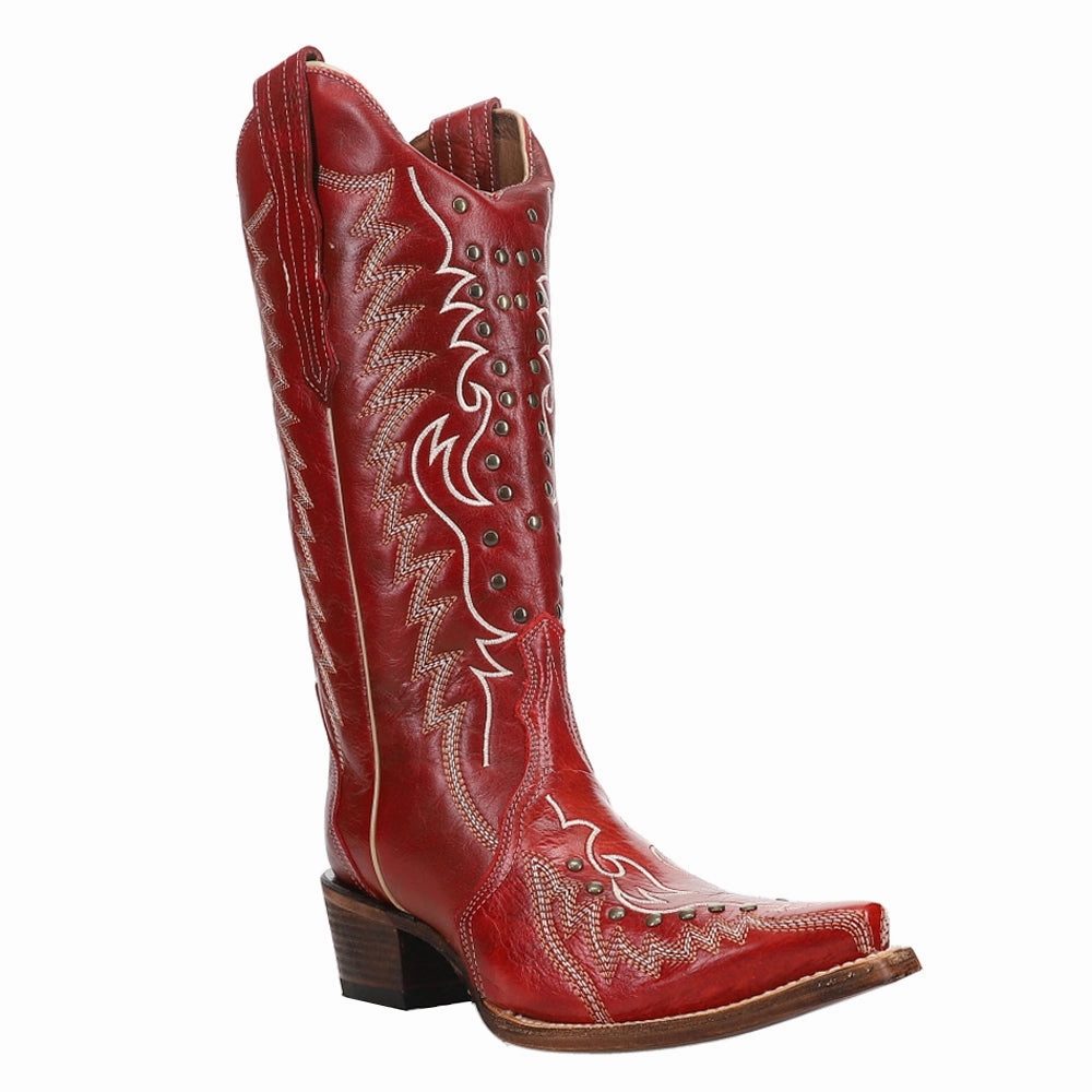 Outdoor Tested Embroidered And Studded Snip Toe Cowboy Boots