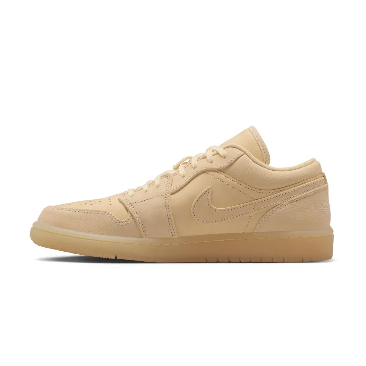 Unbeatable cushioning Eco Friendly Production Wmns Air Jordan 1 Low SE ??Pale Vanilla??