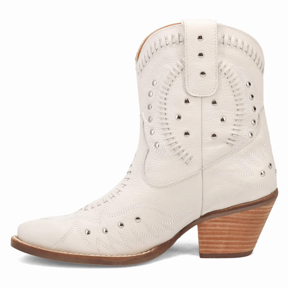 Quick Drying Windy Weather Precious Embroidered Studded Snip Toe Cowboy Booties