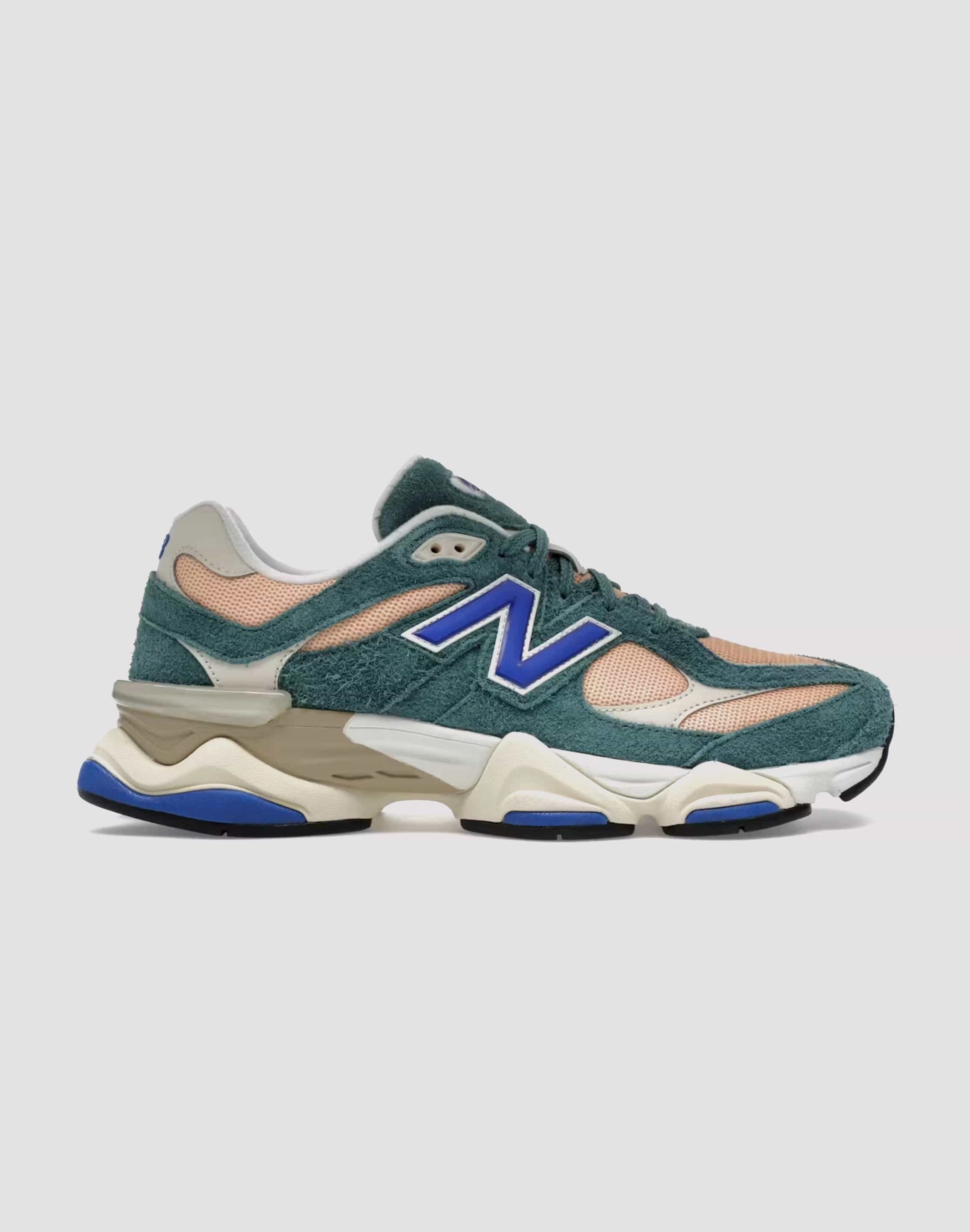 New Balance 9060 walking - style